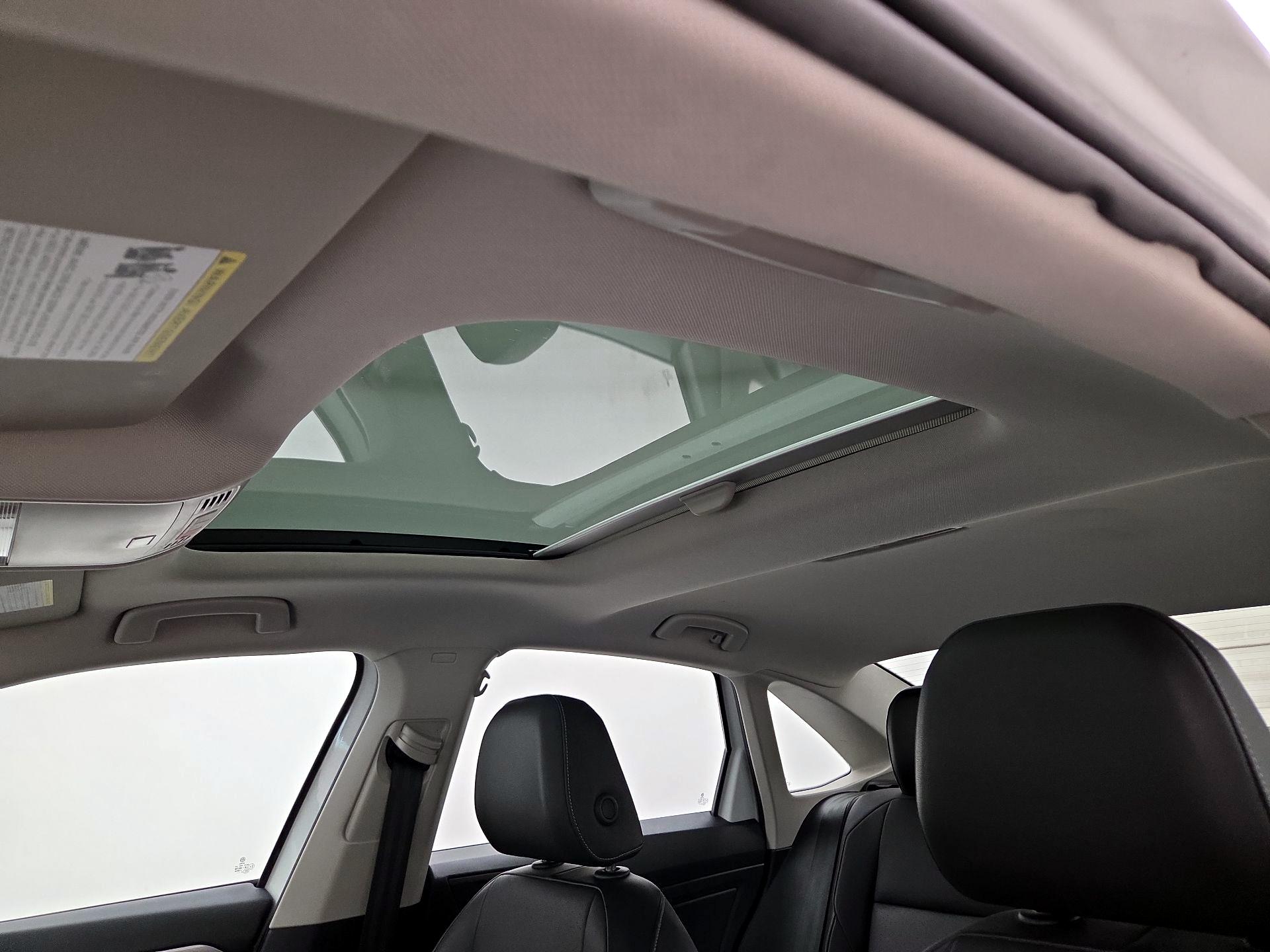 Thumbnail: 2020 Volkswagen Jetta - 19