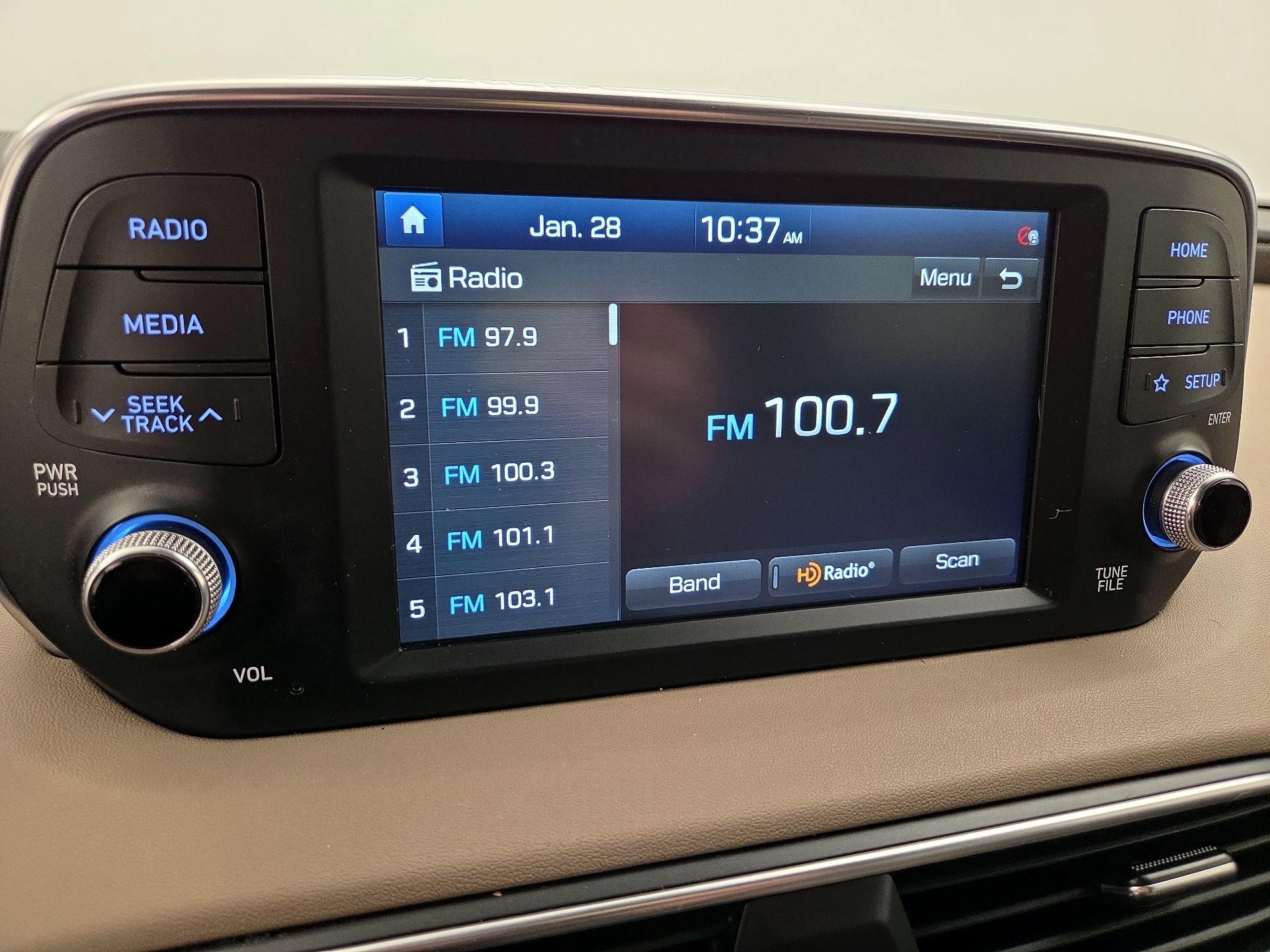 Thumbnail: 2019 Hyundai Santa Fe - 15