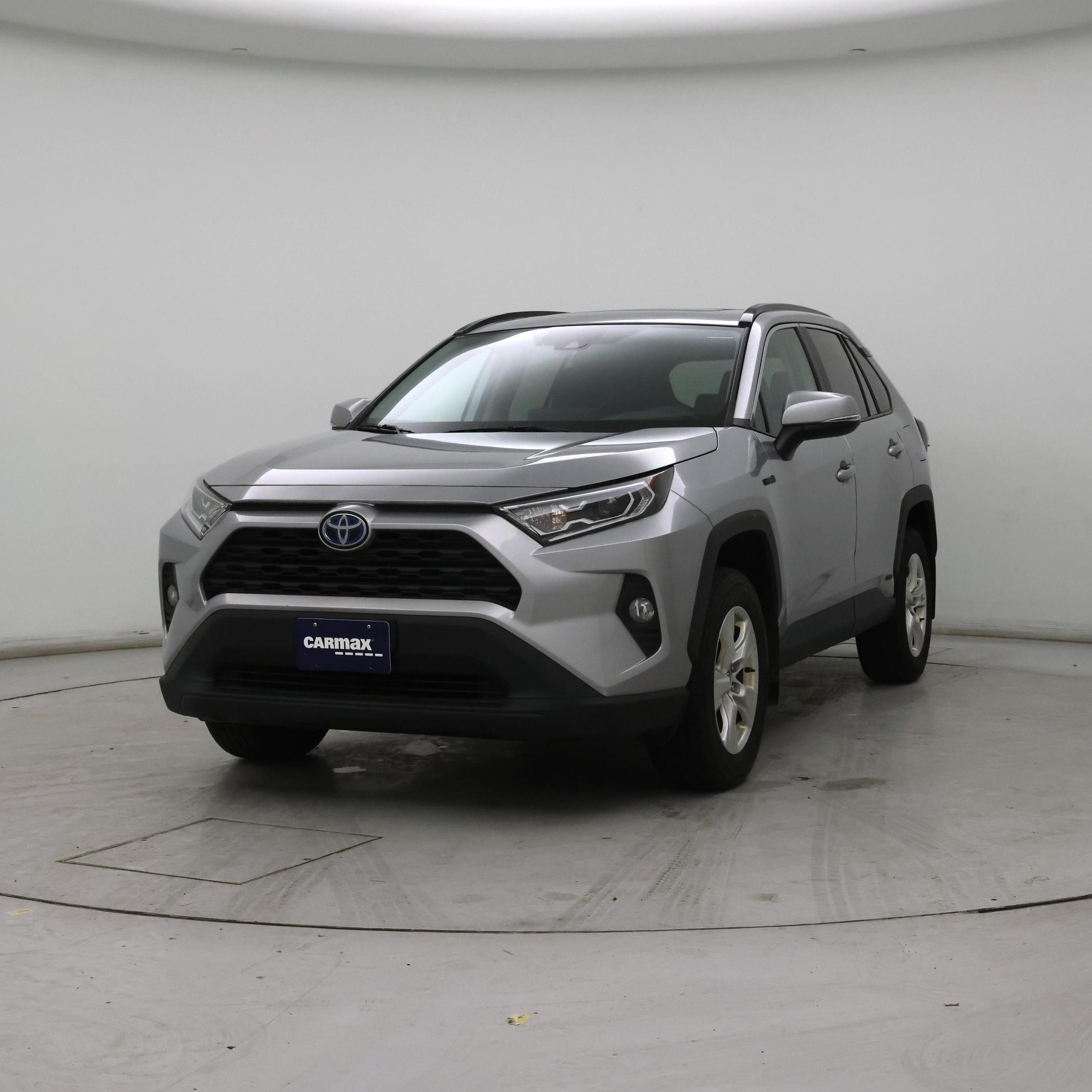 Thumbnail: 2021 Toyota RAV4 - 4