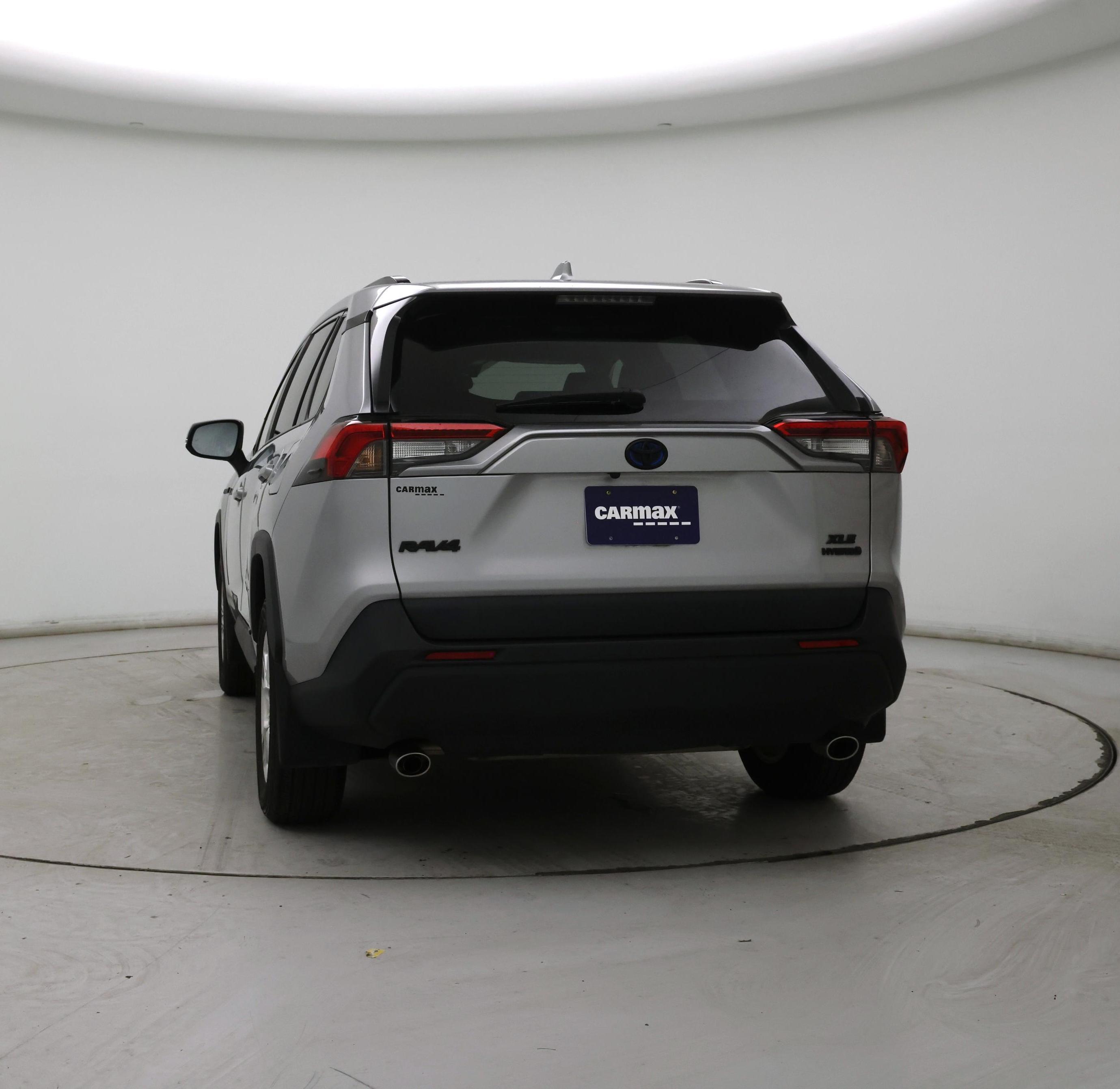 Thumbnail: 2021 Toyota RAV4 - 6