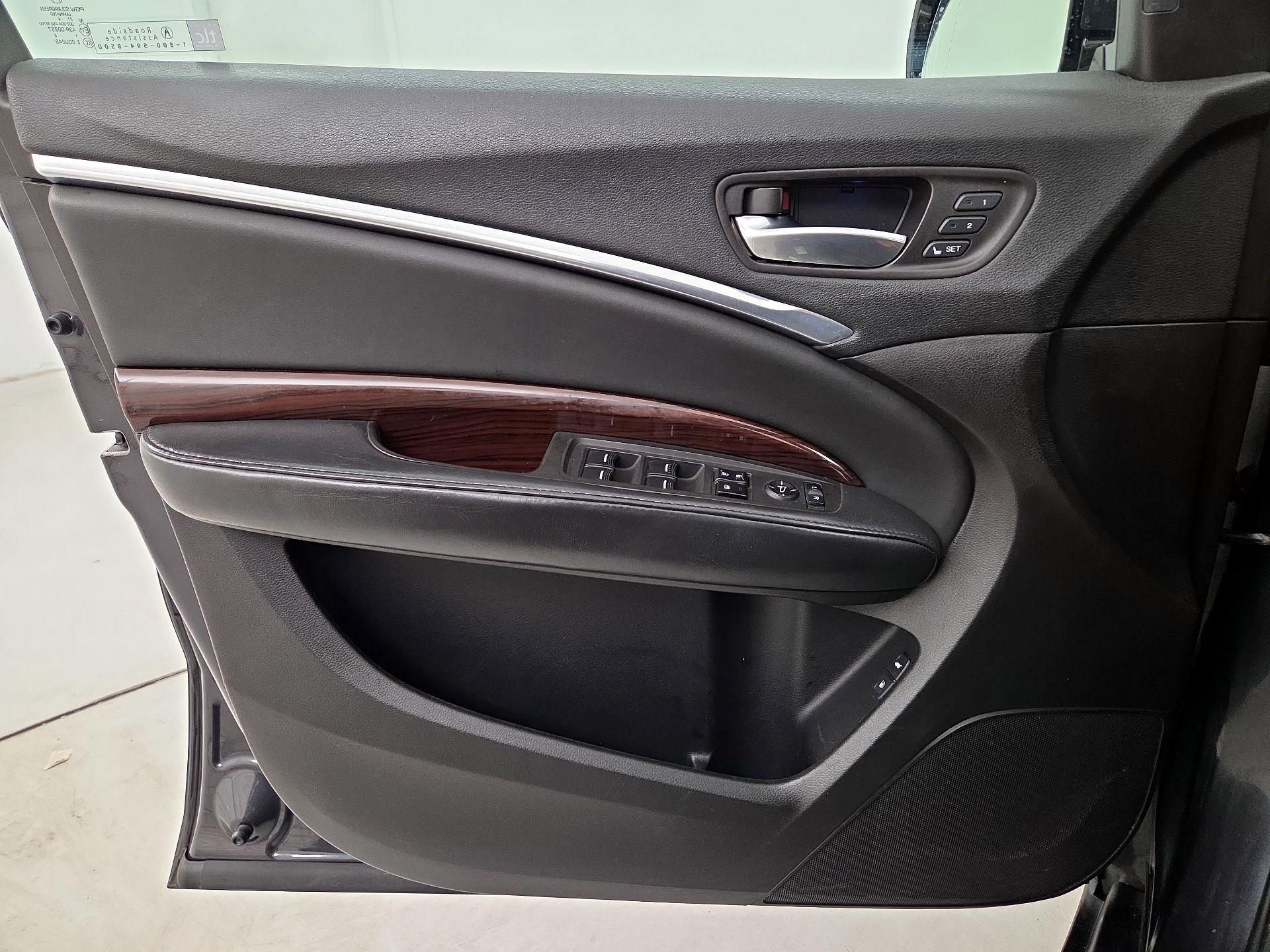 Thumbnail: 2015 Acura MDX - 12