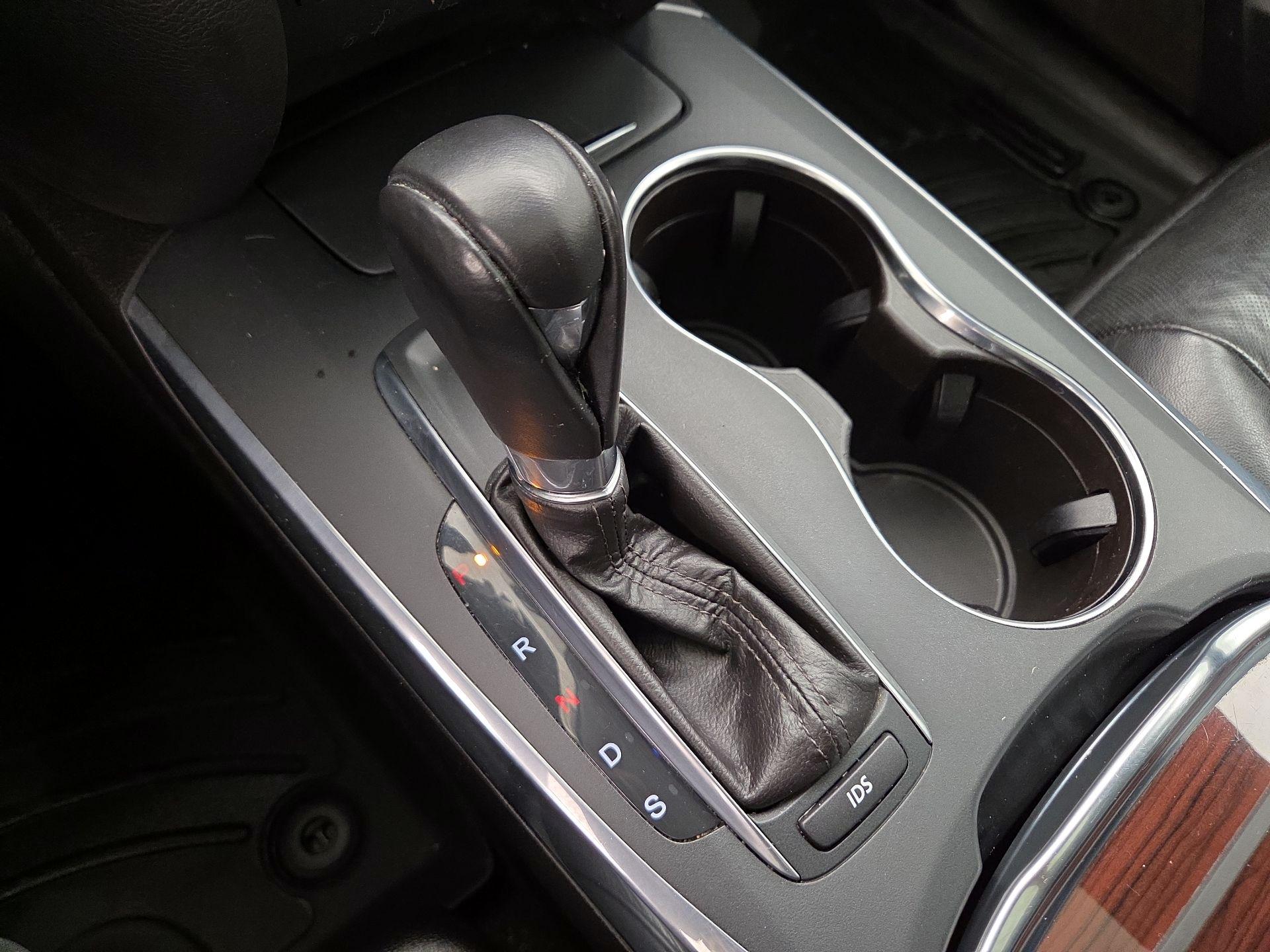 Thumbnail: 2015 Acura MDX - 18