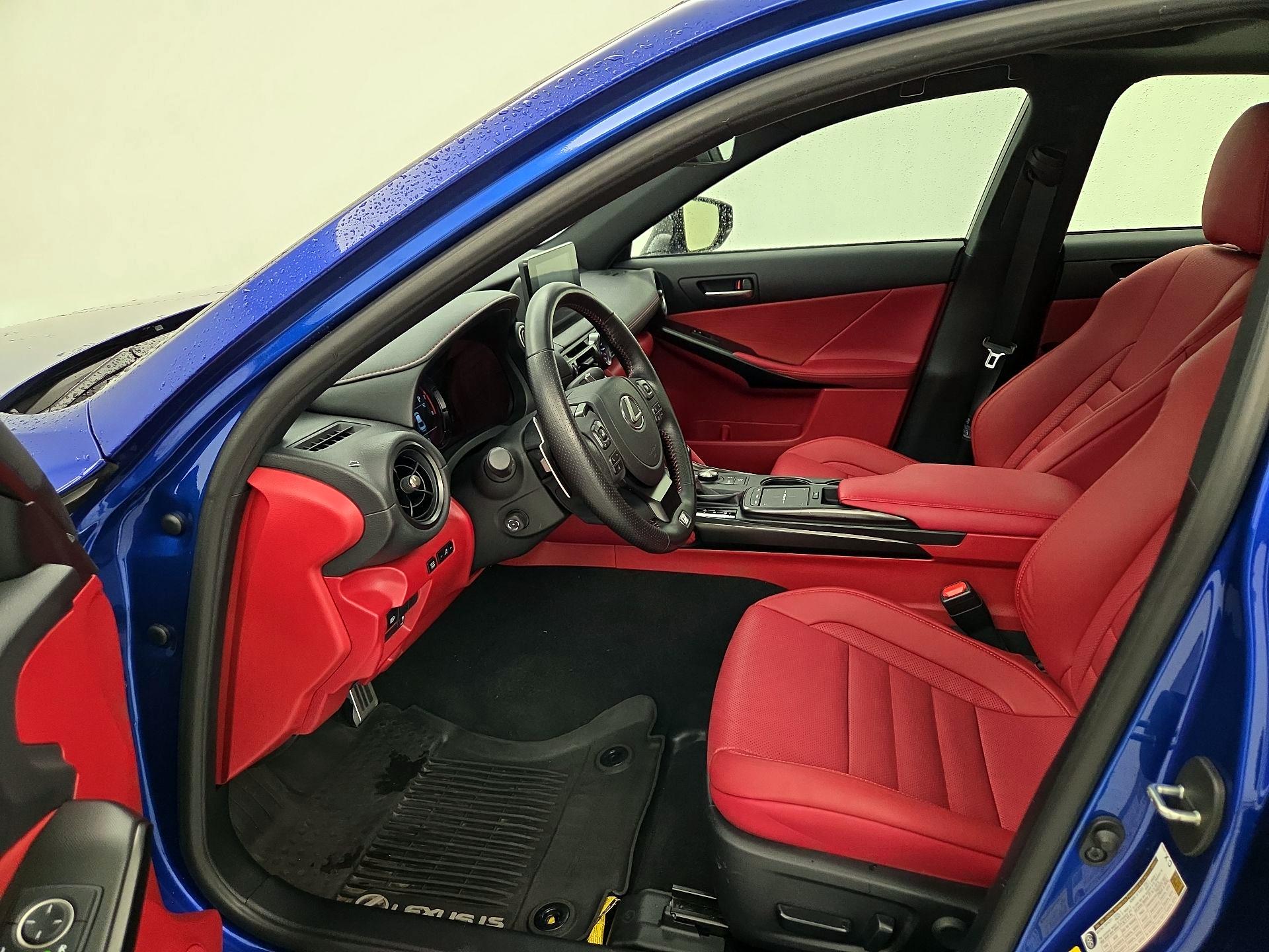 Thumbnail: 2024 Lexus IS - 11