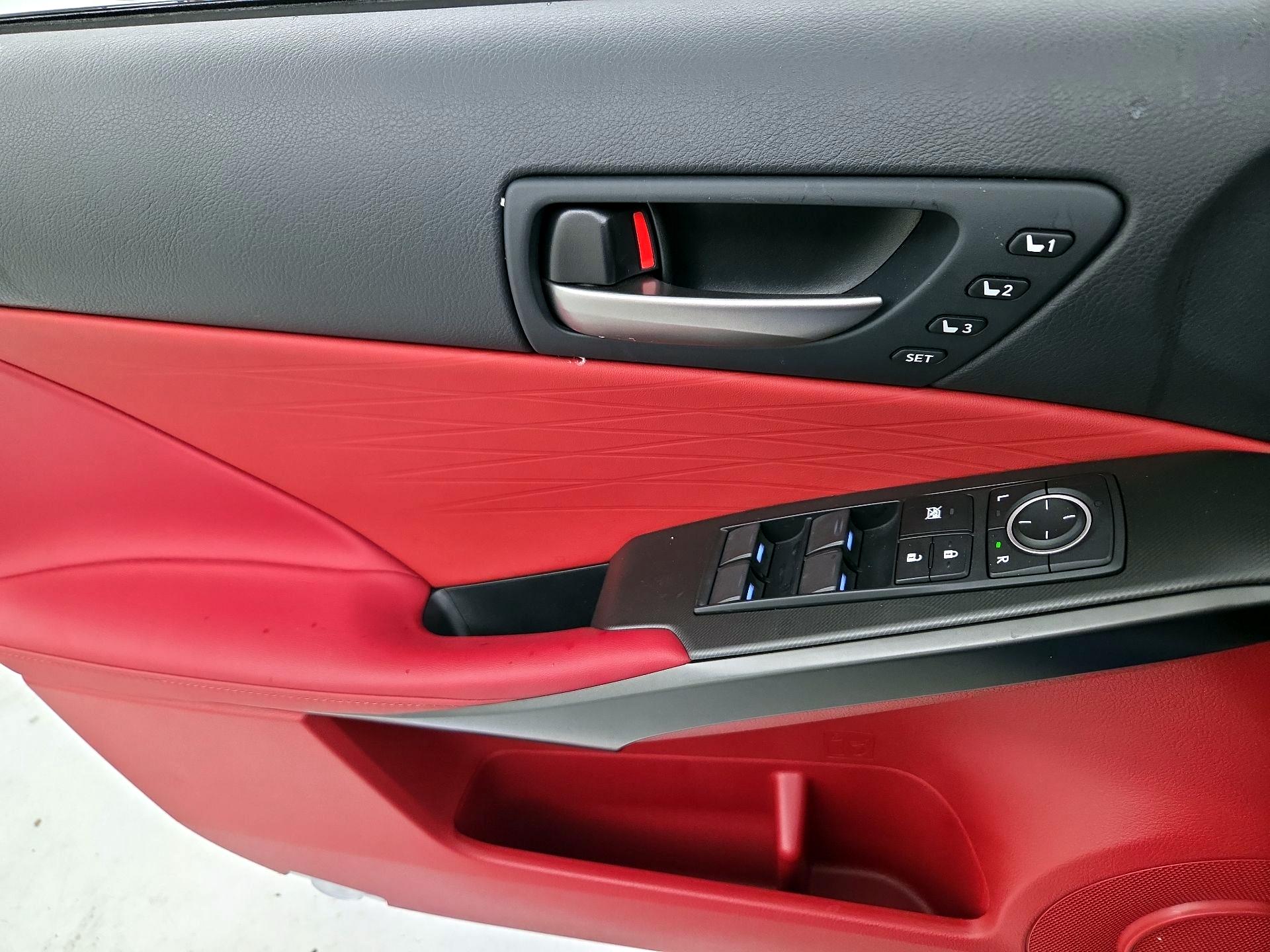 Thumbnail: 2024 Lexus IS - 12