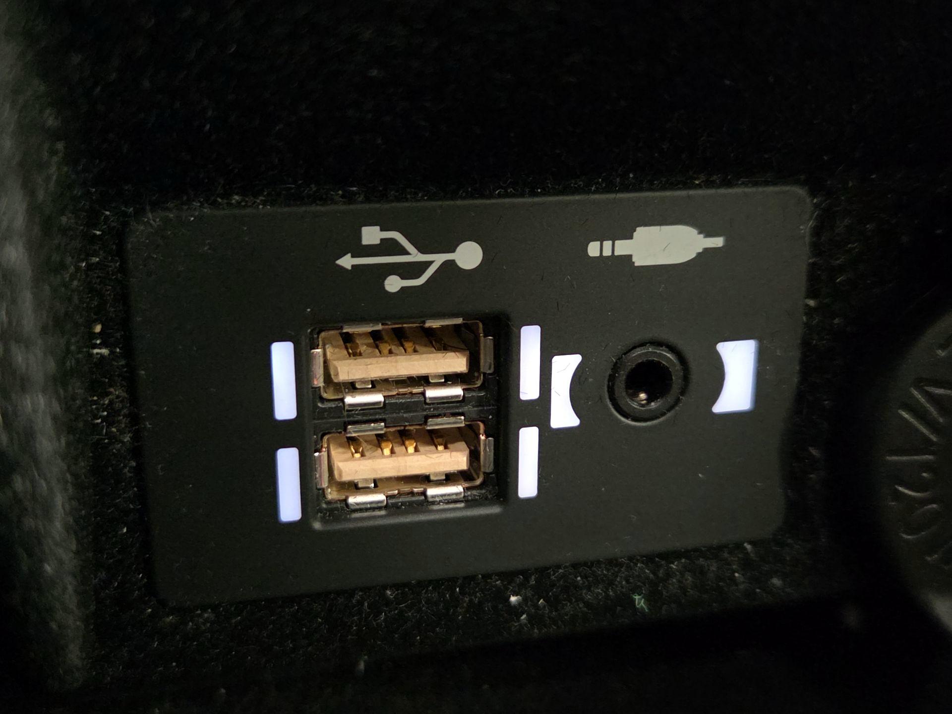 Thumbnail: 2024 Lexus IS - 18