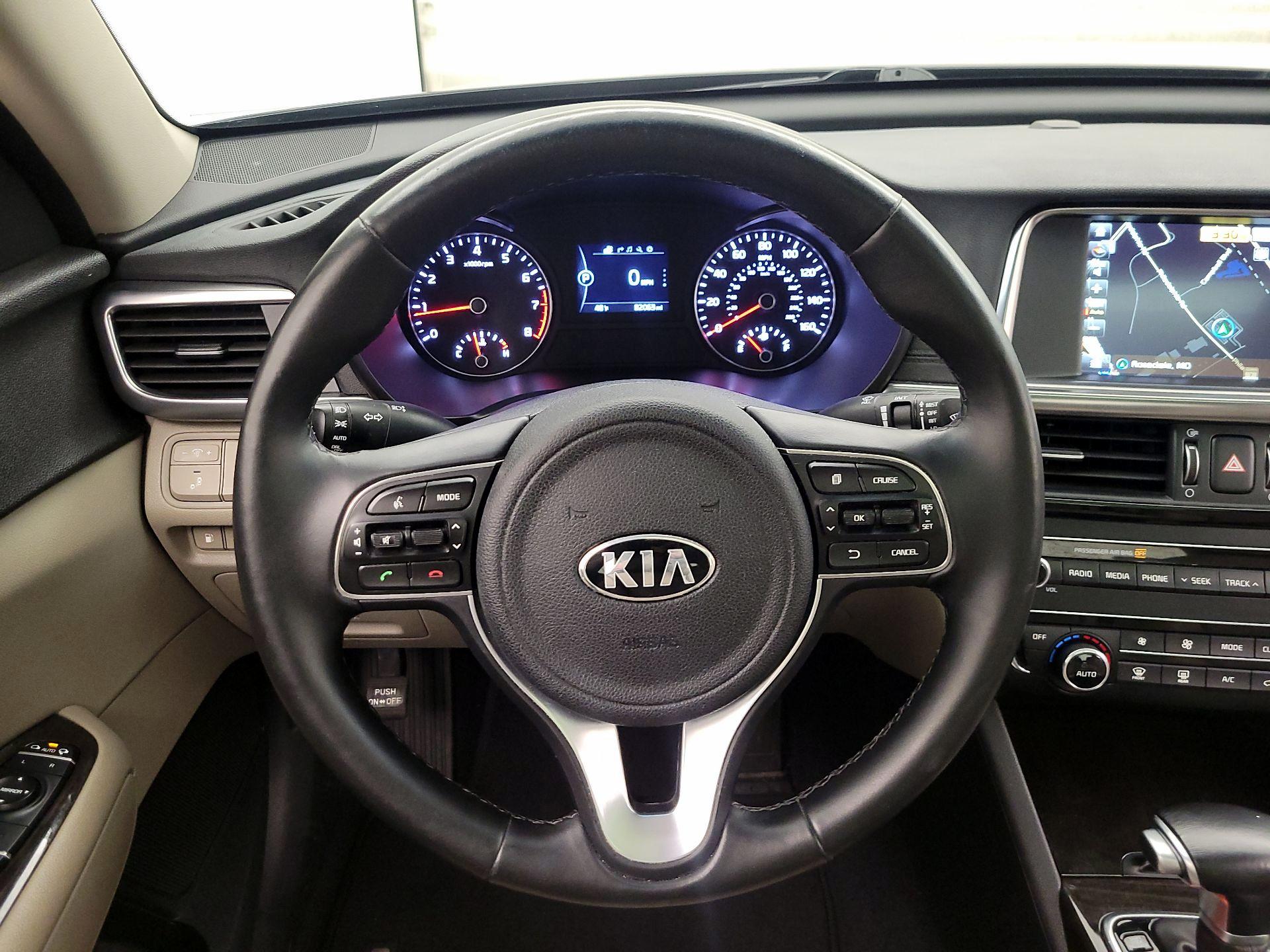 Thumbnail: 2017 Kia Optima - 10