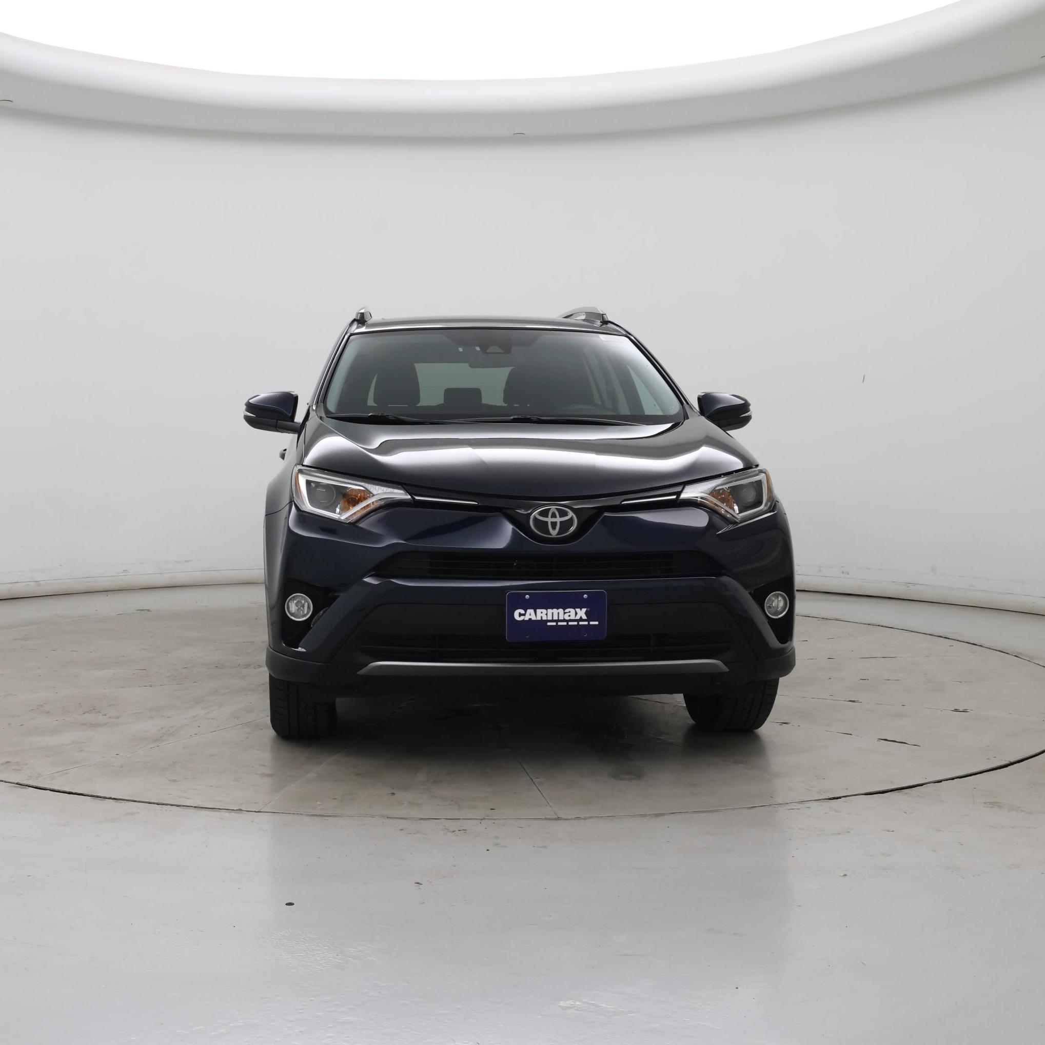 Thumbnail: 2017 Toyota RAV4 - 5
