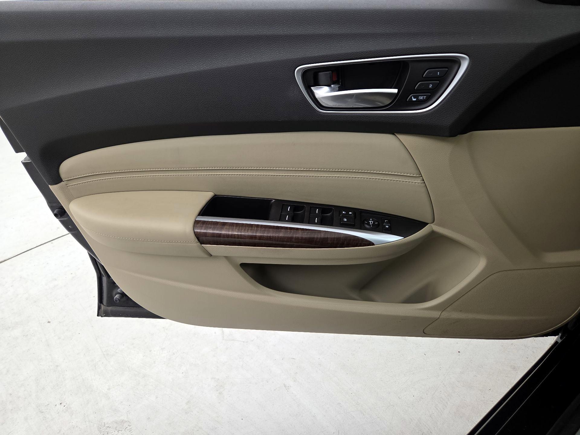 Thumbnail: 2020 Acura TLX - 12