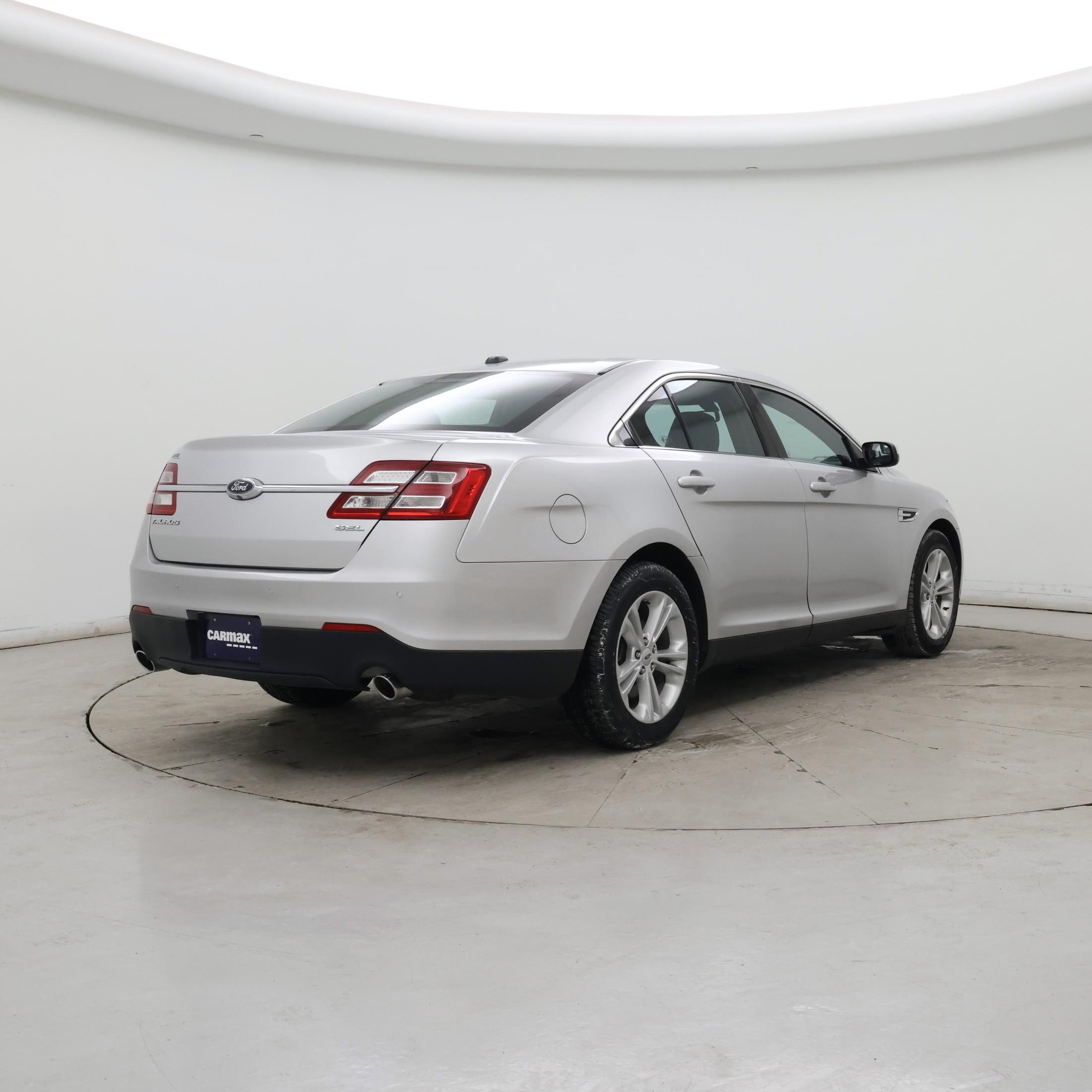 Thumbnail: 2016 Ford Taurus - 8