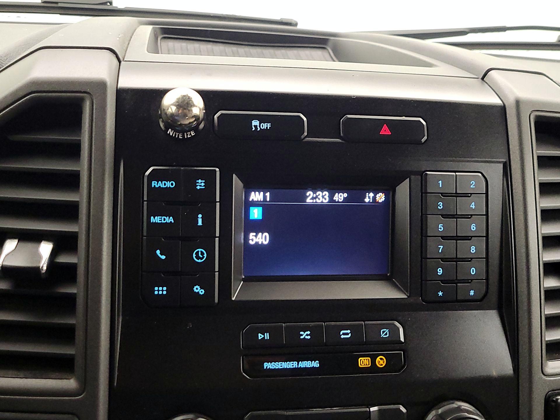 Thumbnail: 2022 Ford F-350 - 15