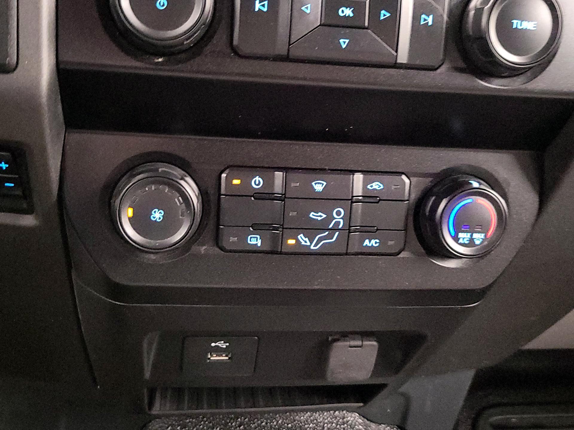 Thumbnail: 2022 Ford F-350 - 16