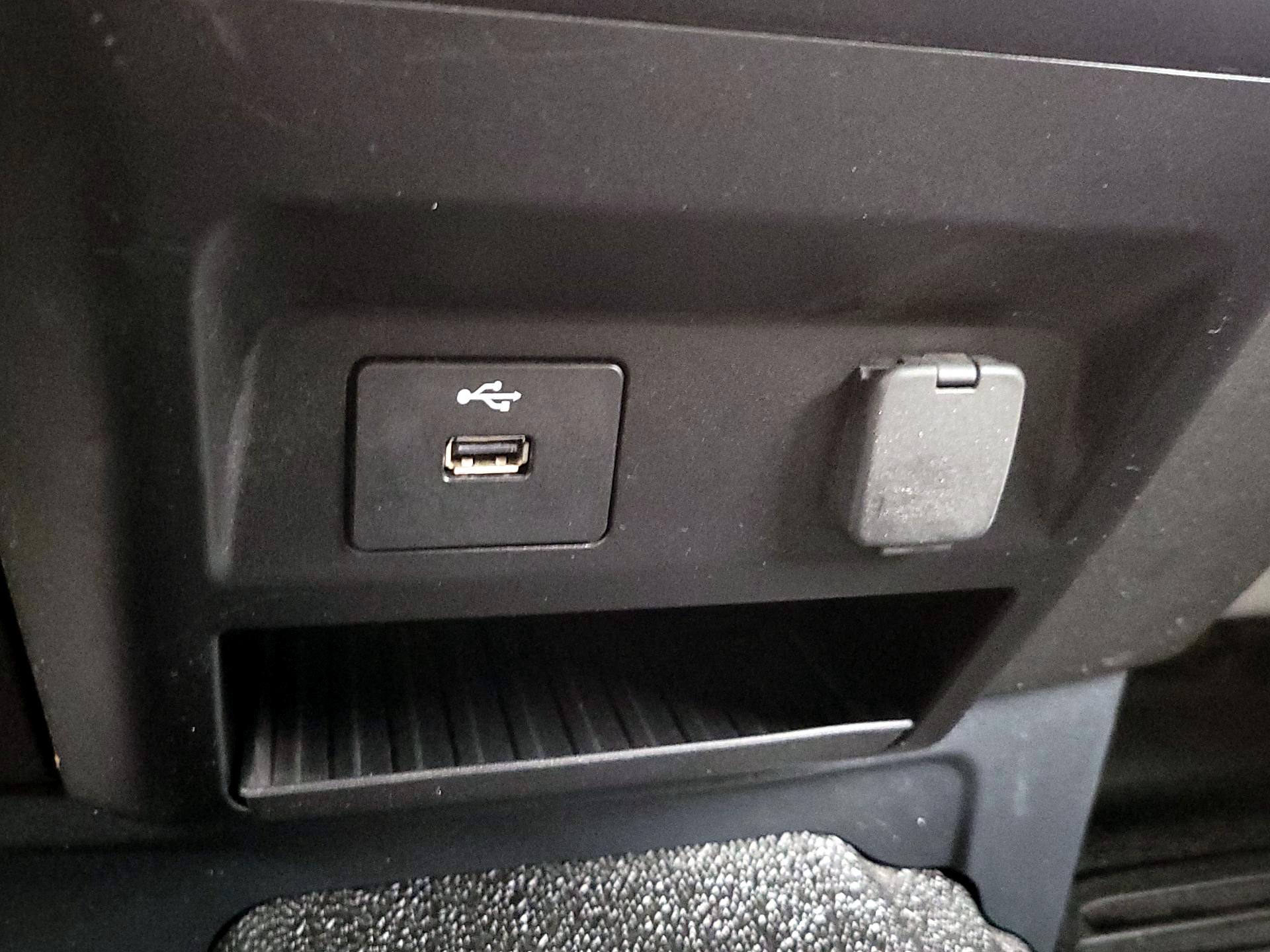 Thumbnail: 2022 Ford F-350 - 18