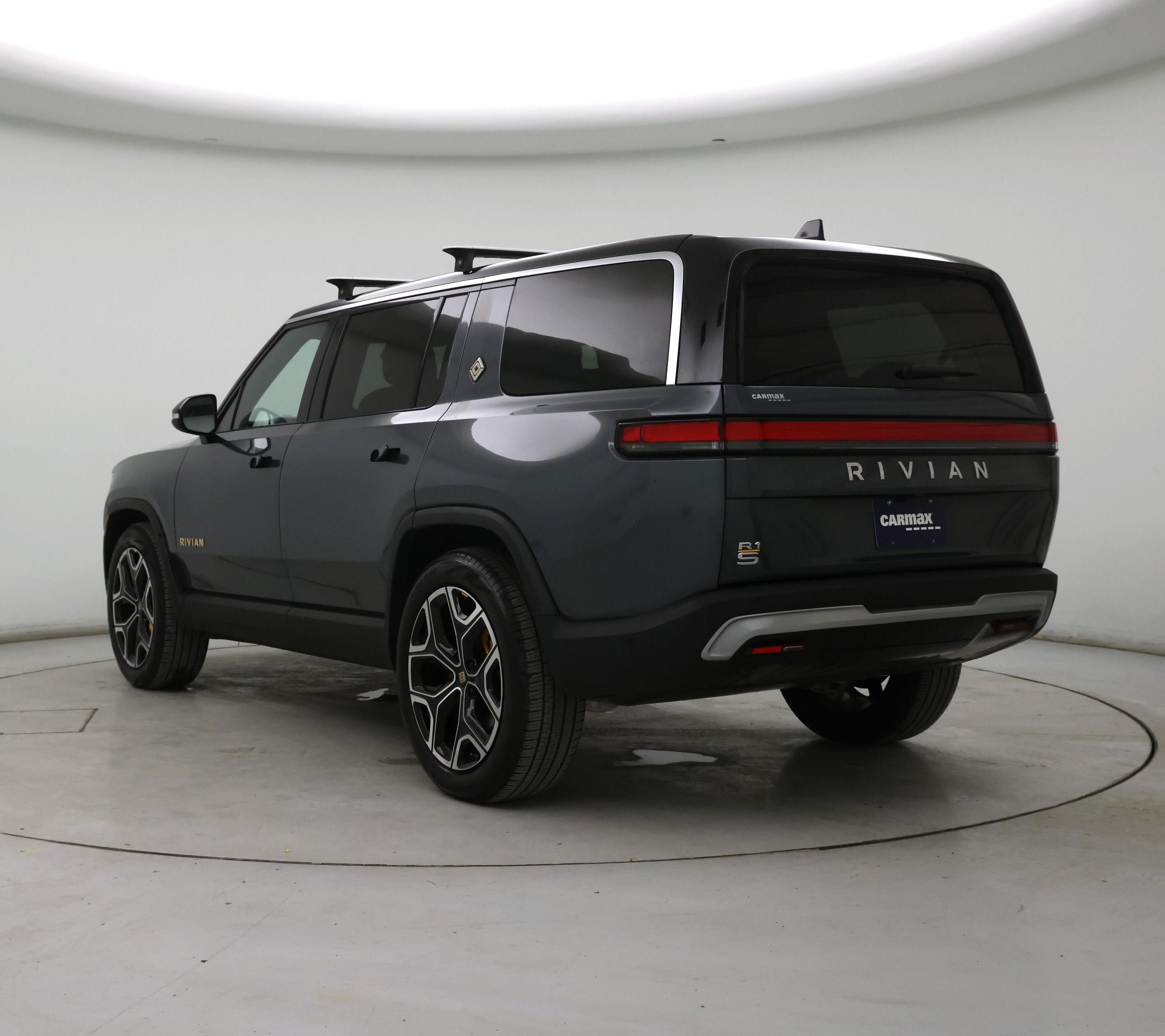 Thumbnail: 2022 Rivian R1S - 2