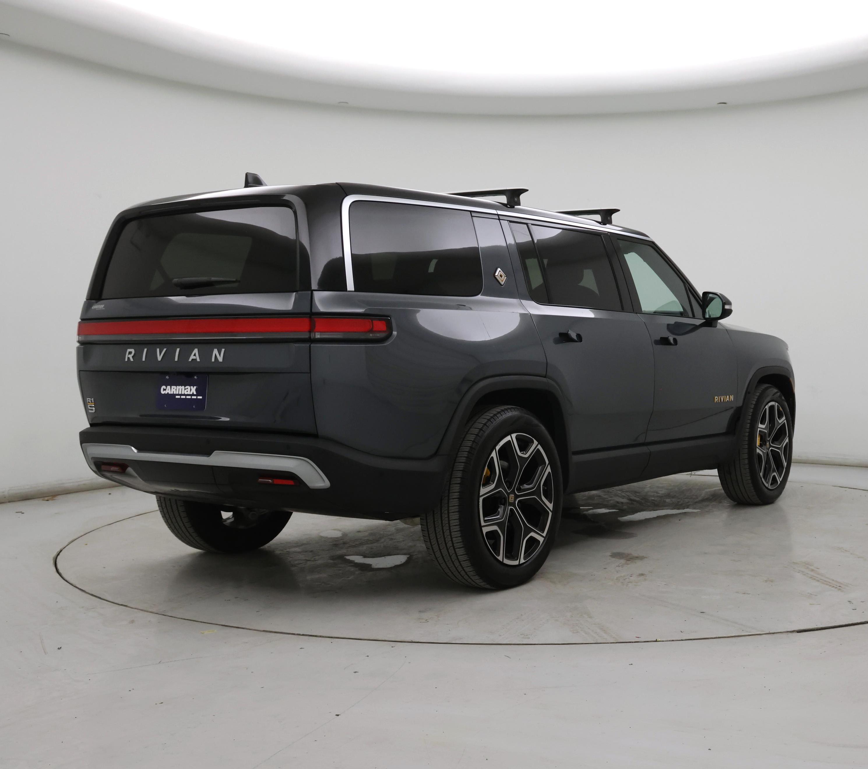 Thumbnail: 2022 Rivian R1S - 8