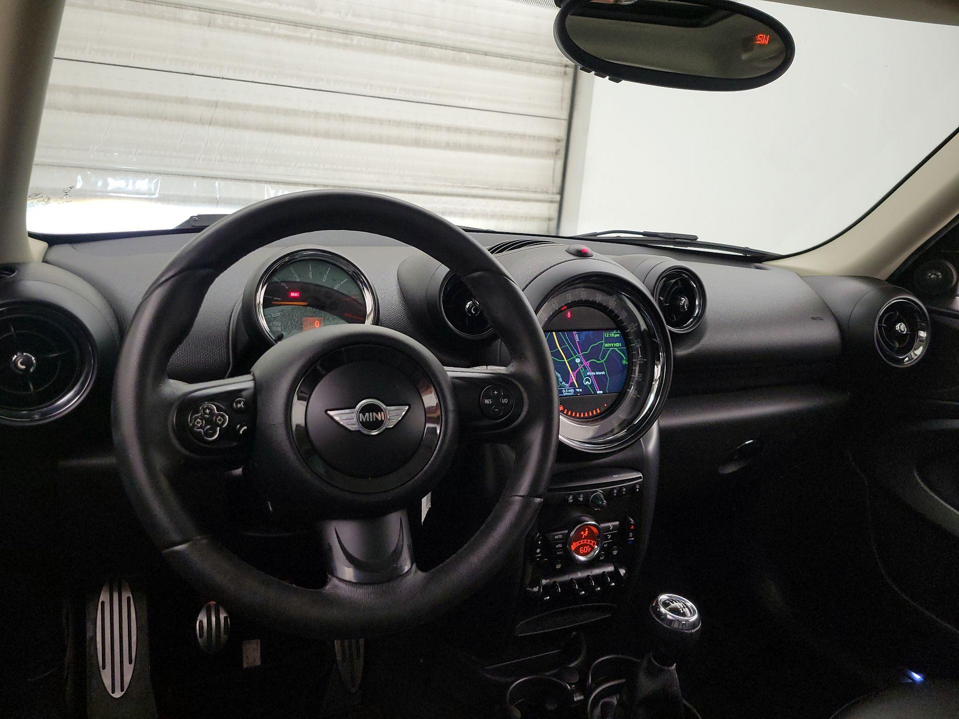 Thumbnail: 2015 MINI Cooper Paceman - 9