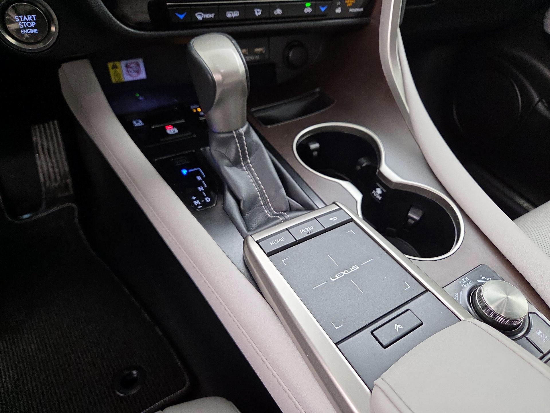 Thumbnail: 2021 Lexus RX - 15