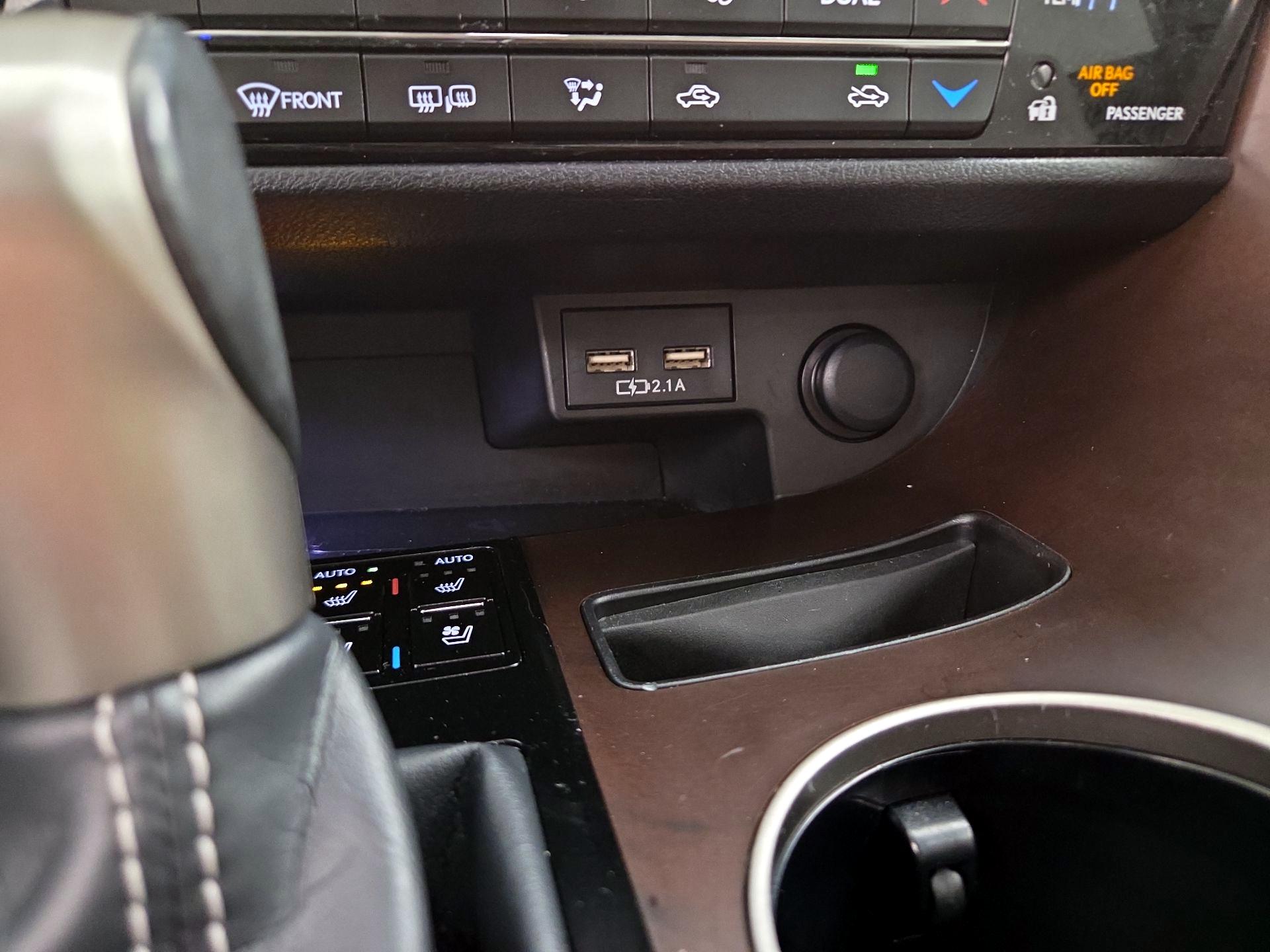 Thumbnail: 2021 Lexus RX - 16