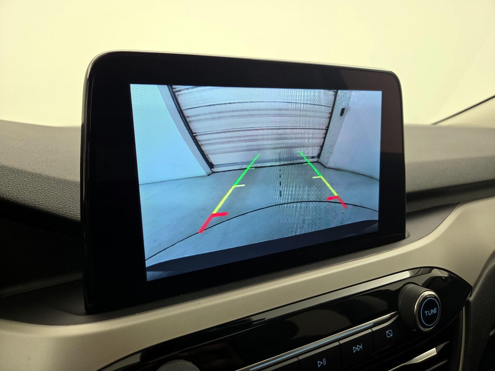 Thumbnail: 2021 Ford Escape - 14