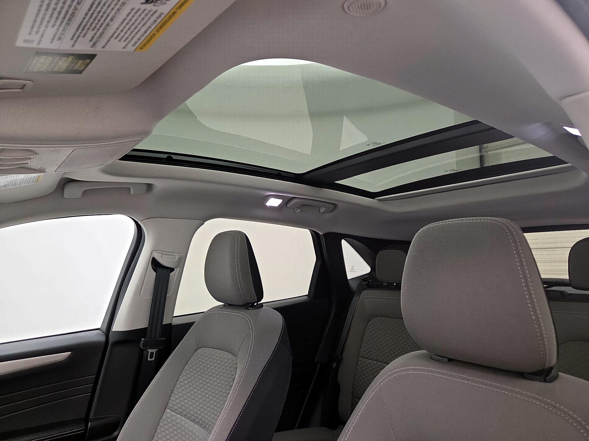 Thumbnail: 2021 Ford Escape - 19