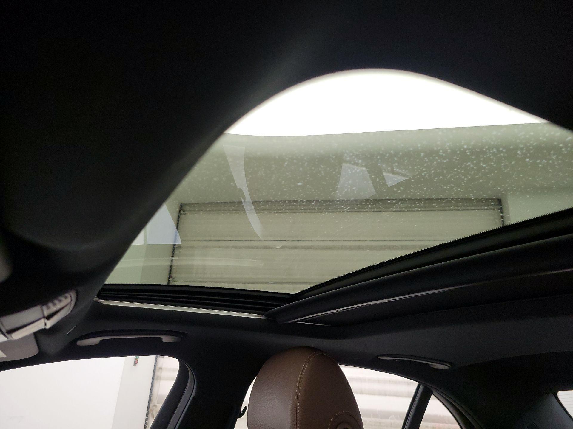 Thumbnail: 2017 Mercedes-Benz E-Class - 20