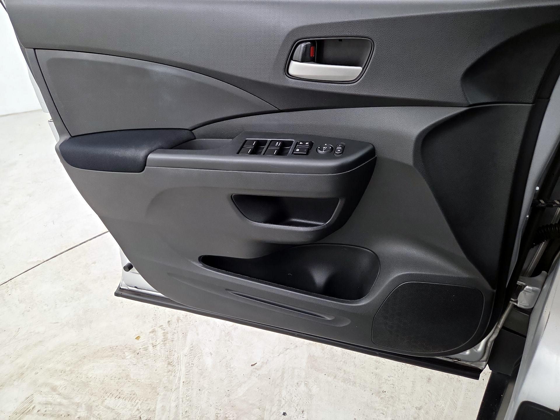 Thumbnail: 2016 Honda CR-V - 12