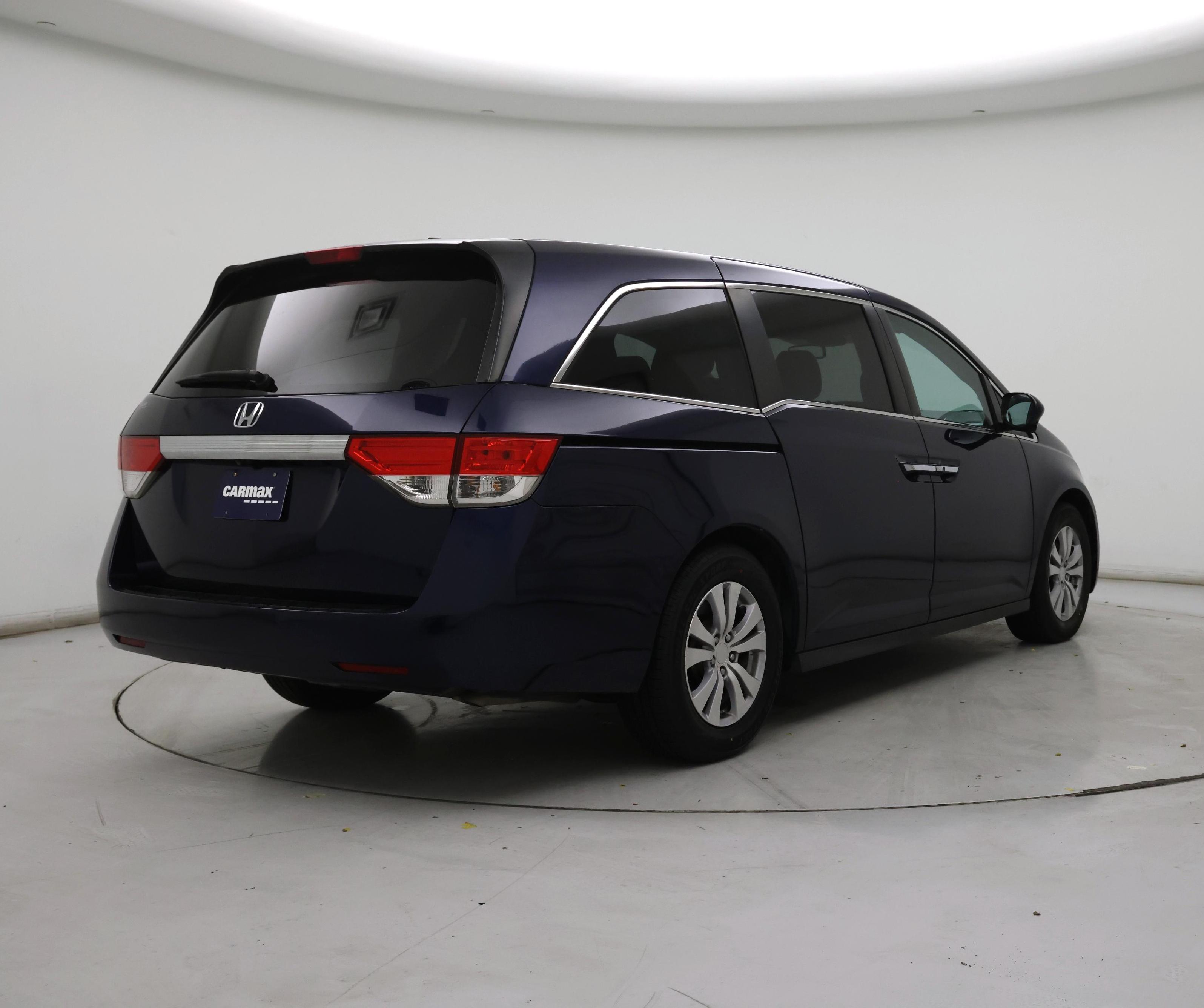 Thumbnail: 2016 Honda Odyssey - 8