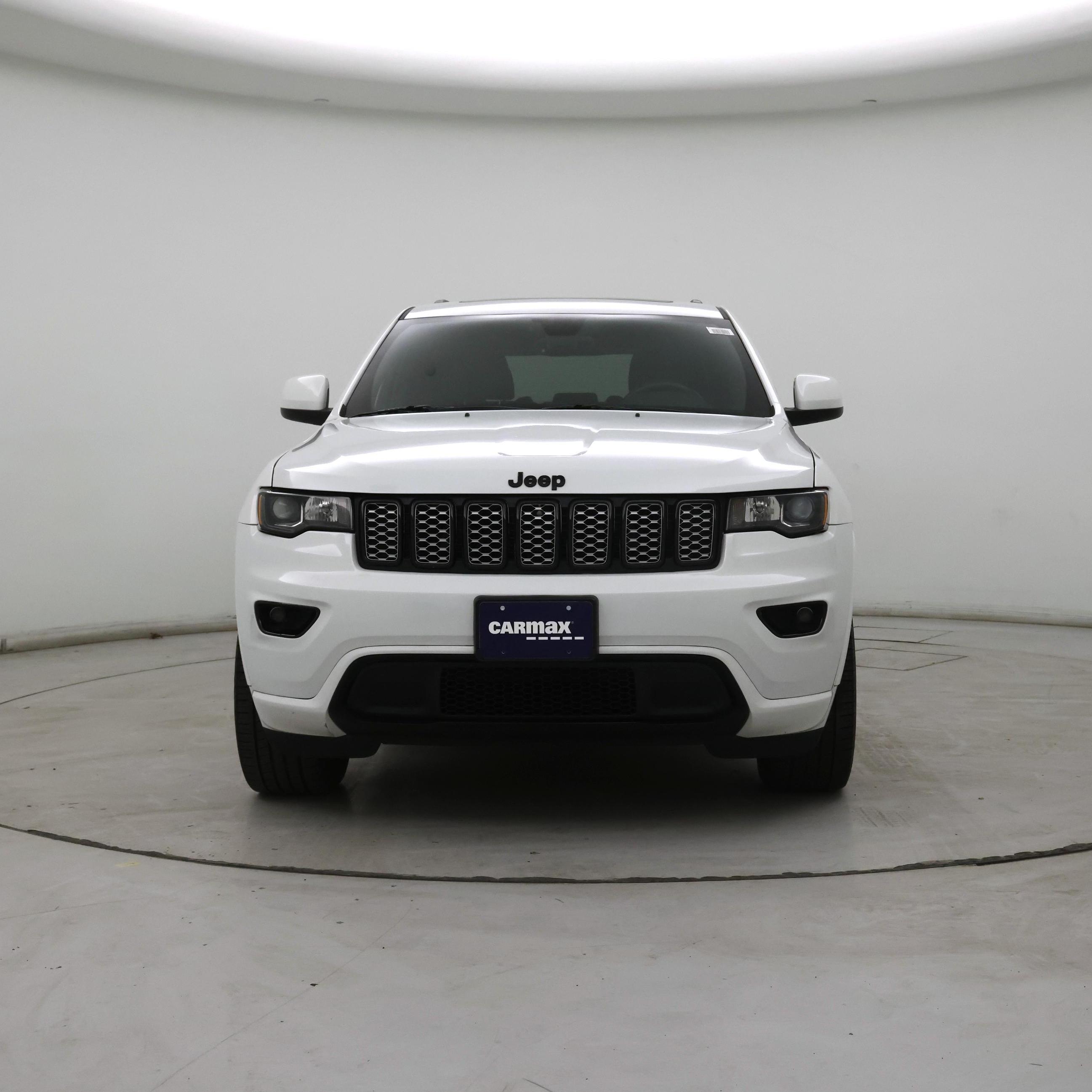 Thumbnail: 2017 Jeep Grand Cherokee - 5