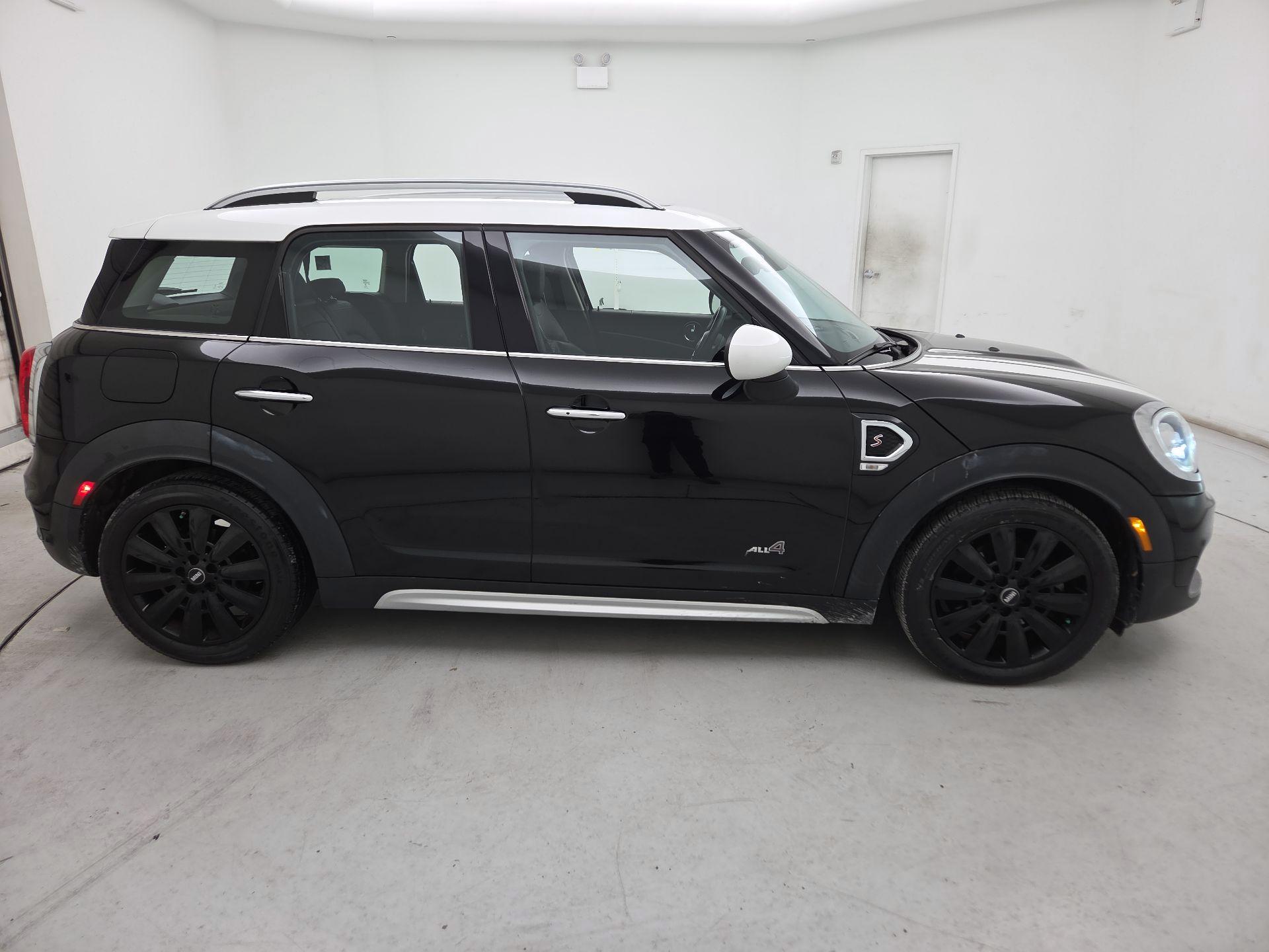 Thumbnail: 2019 MINI Cooper Countryman - 4