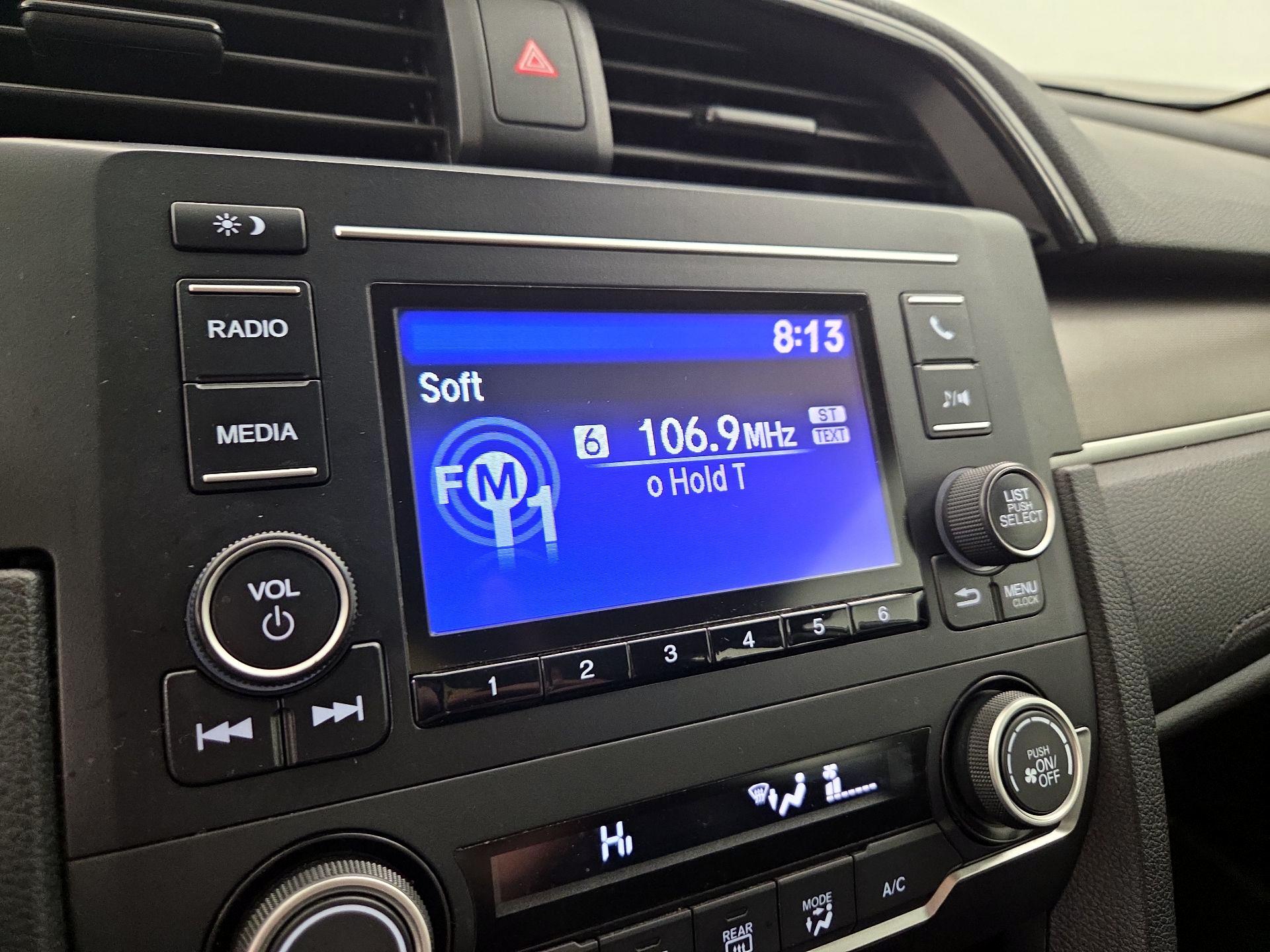 Thumbnail: 2019 Honda Civic - 15