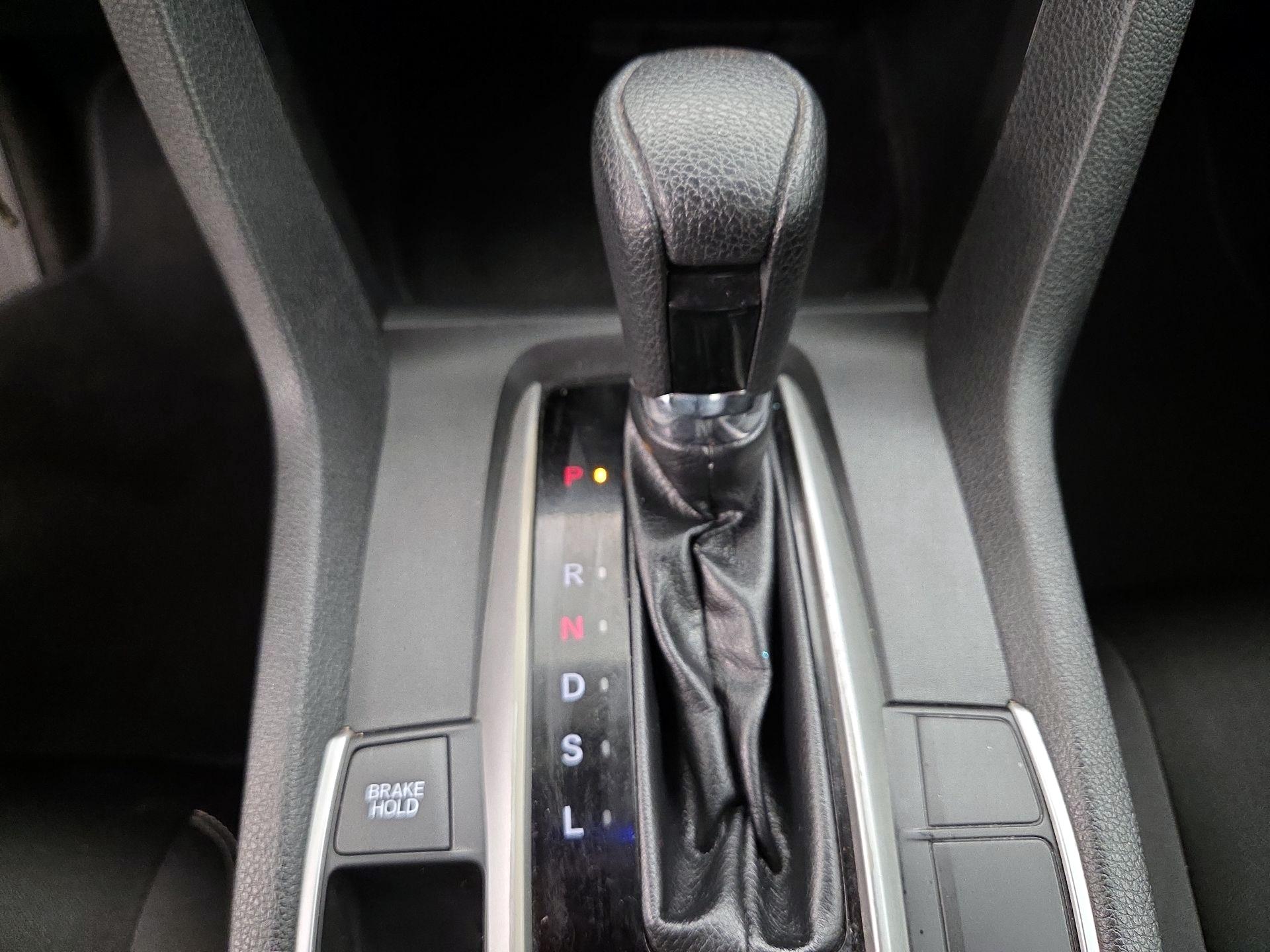 Thumbnail: 2019 Honda Civic - 17