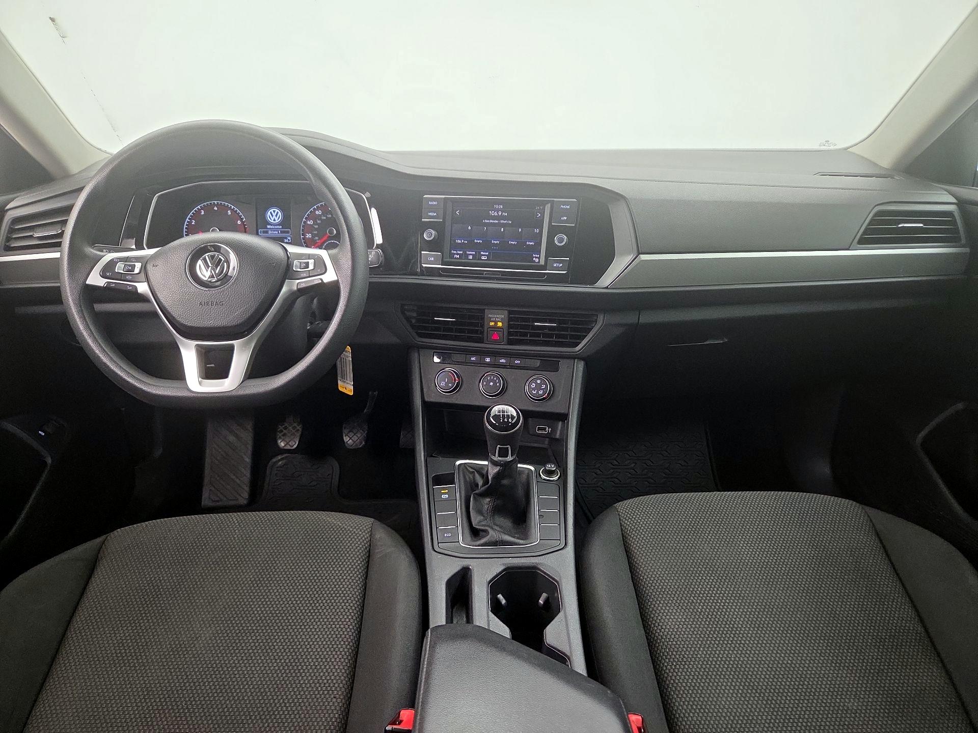 Thumbnail: 2019 Volkswagen Jetta - 9