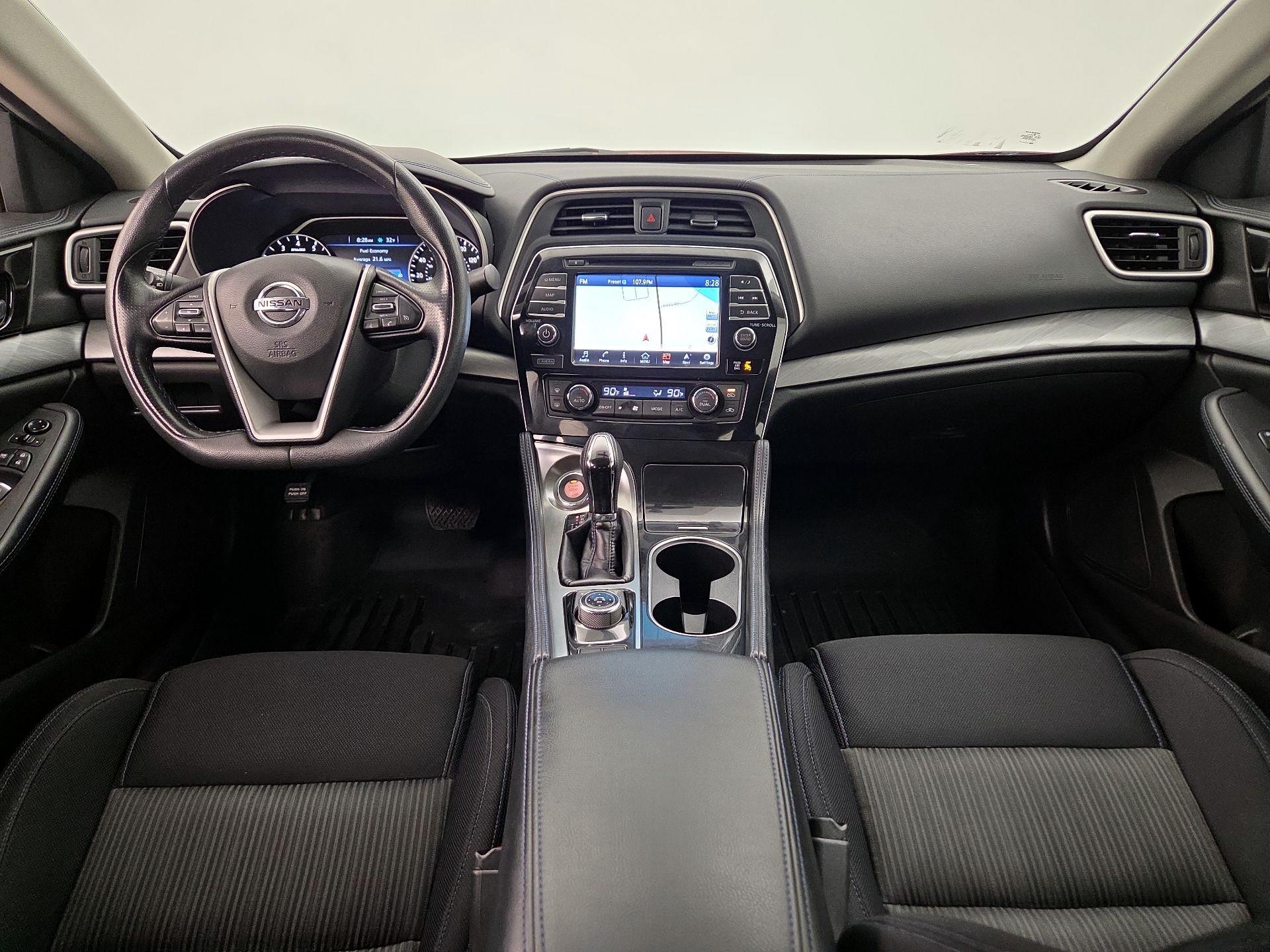 Thumbnail: 2016 Nissan Maxima - 9