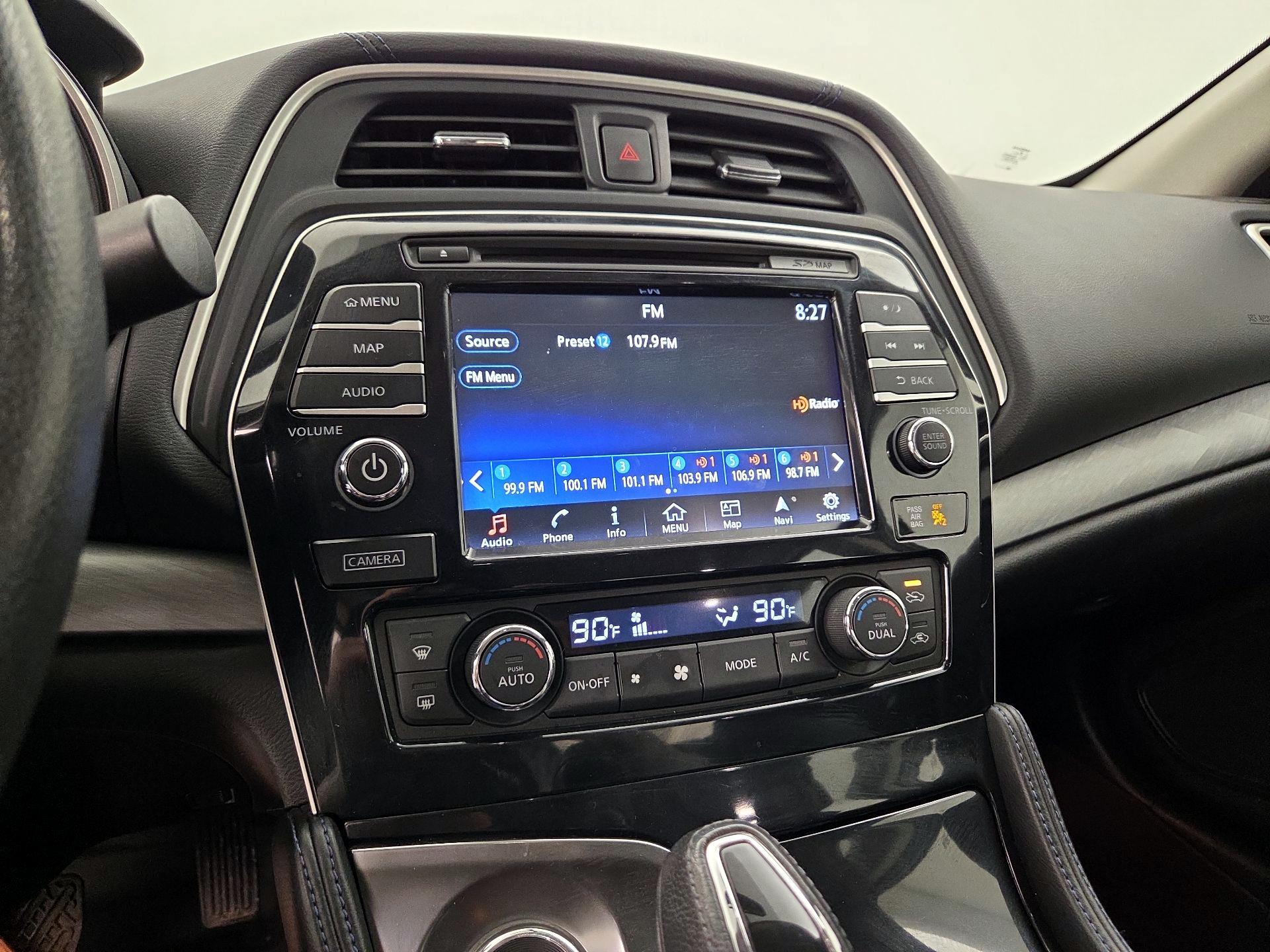 Thumbnail: 2016 Nissan Maxima - 16