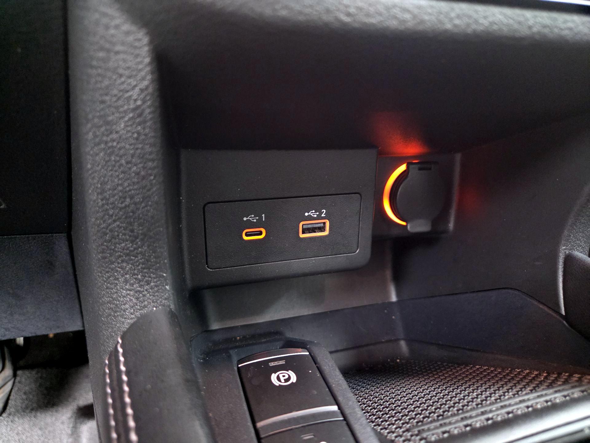 Thumbnail: 2023 Nissan Kicks - 18