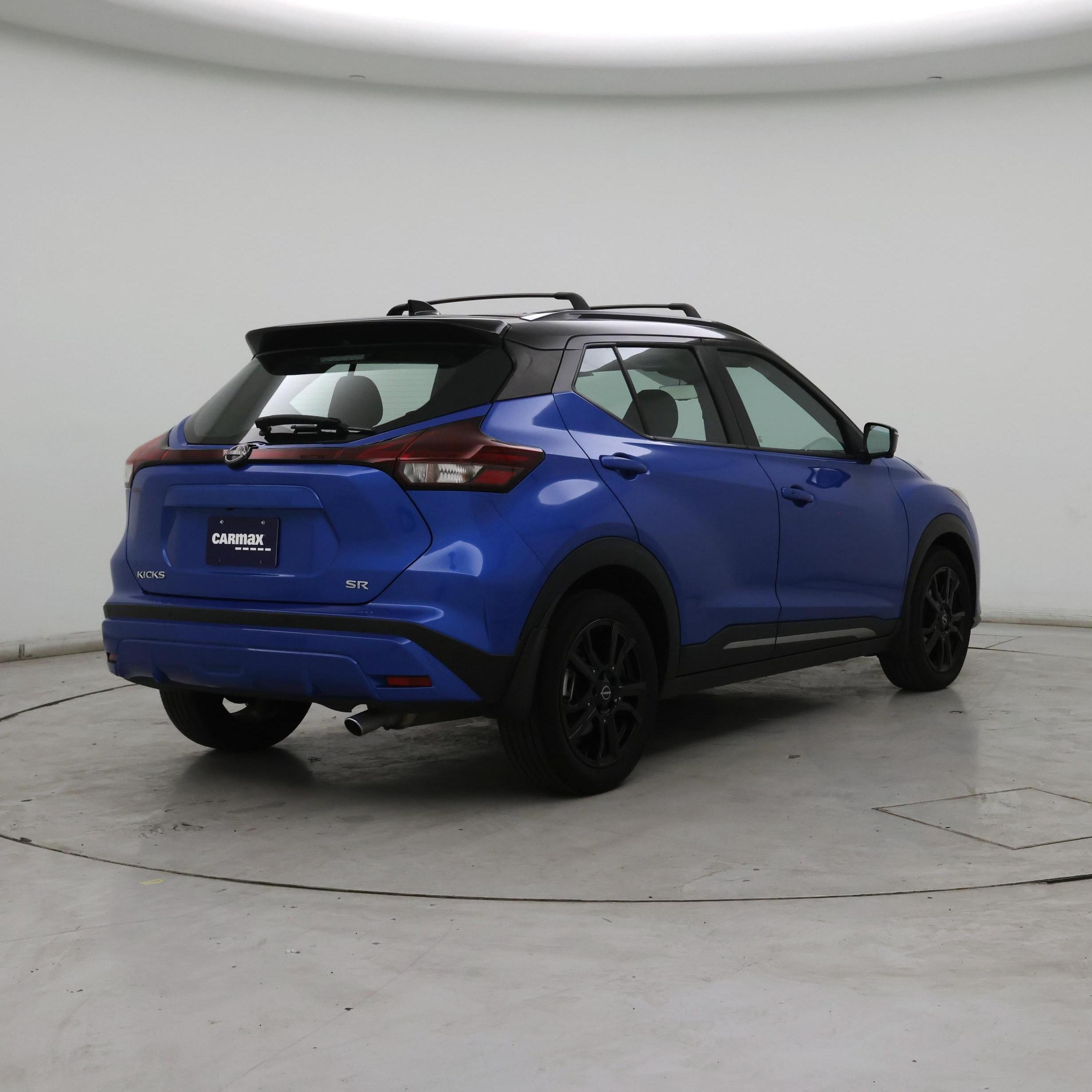 Thumbnail: 2023 Nissan Kicks - 8
