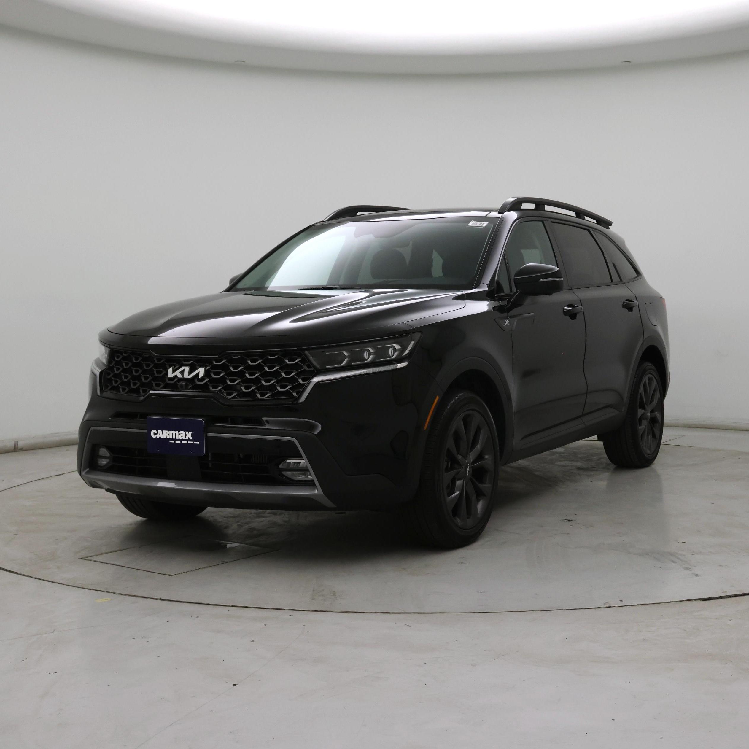 Thumbnail: 2023 Kia Sorento - 4