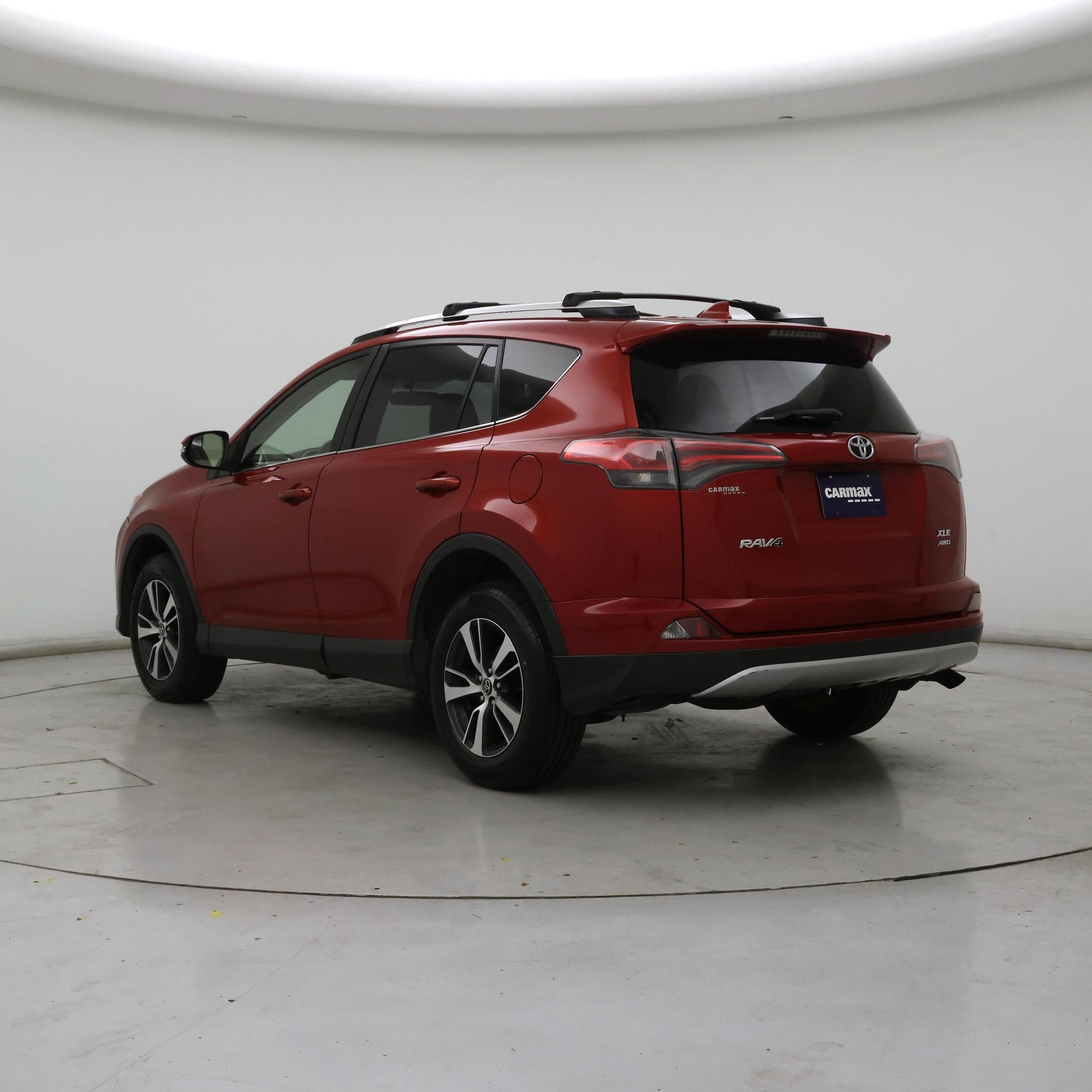 Thumbnail: 2016 Toyota RAV4 - 2