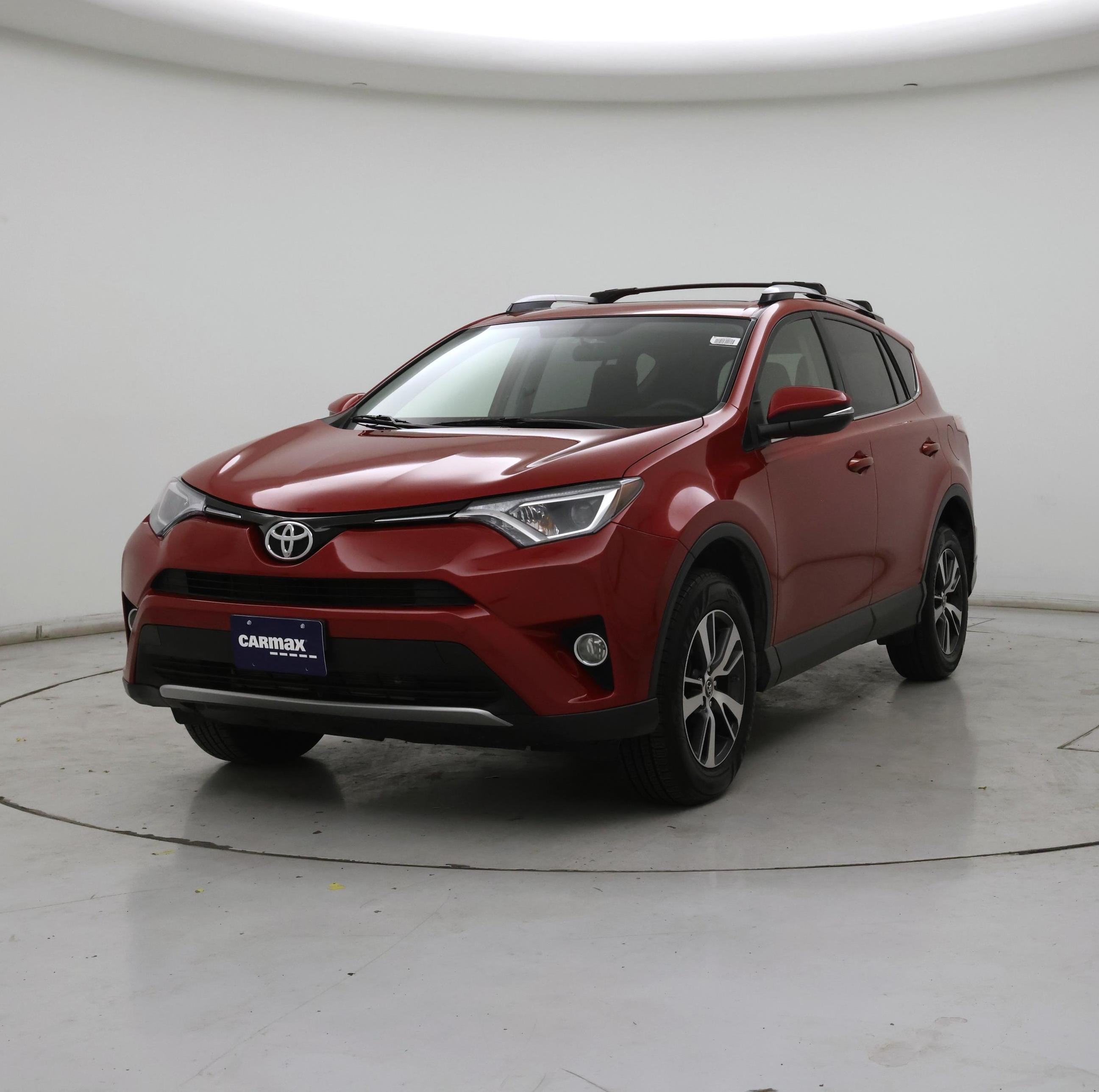 Thumbnail: 2016 Toyota RAV4 - 4