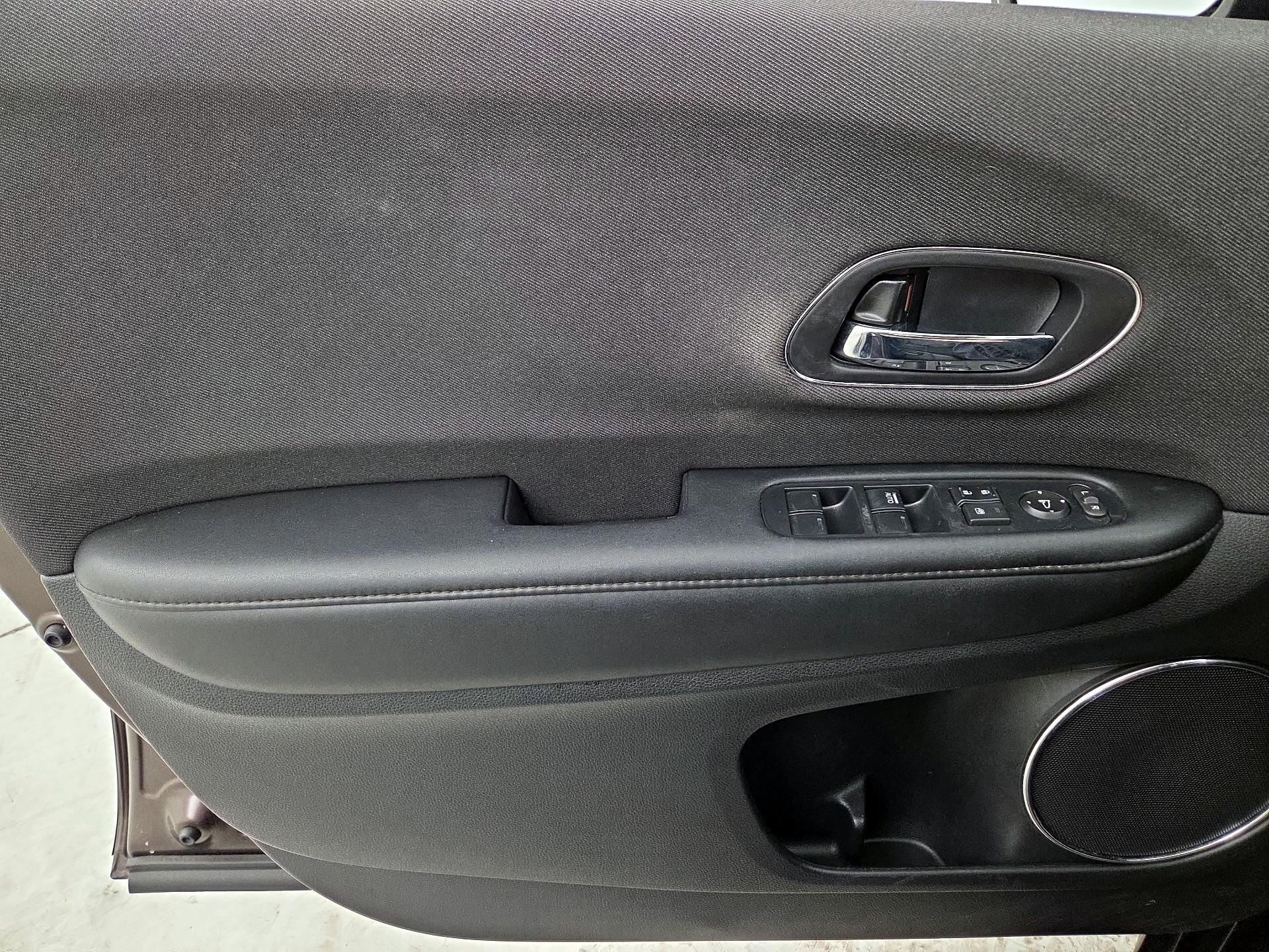 Thumbnail: 2022 Honda HR-V - 12