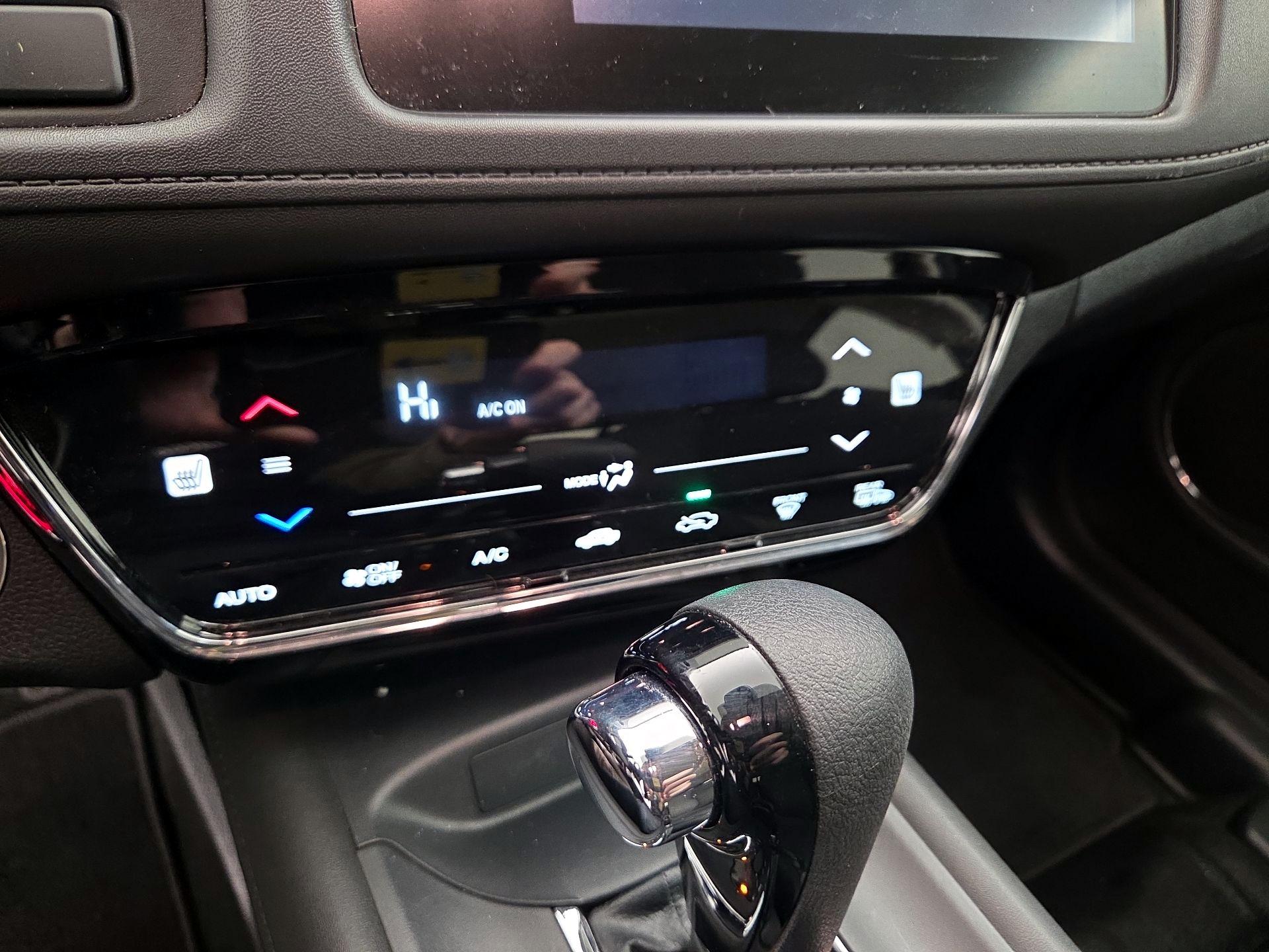 Thumbnail: 2022 Honda HR-V - 16