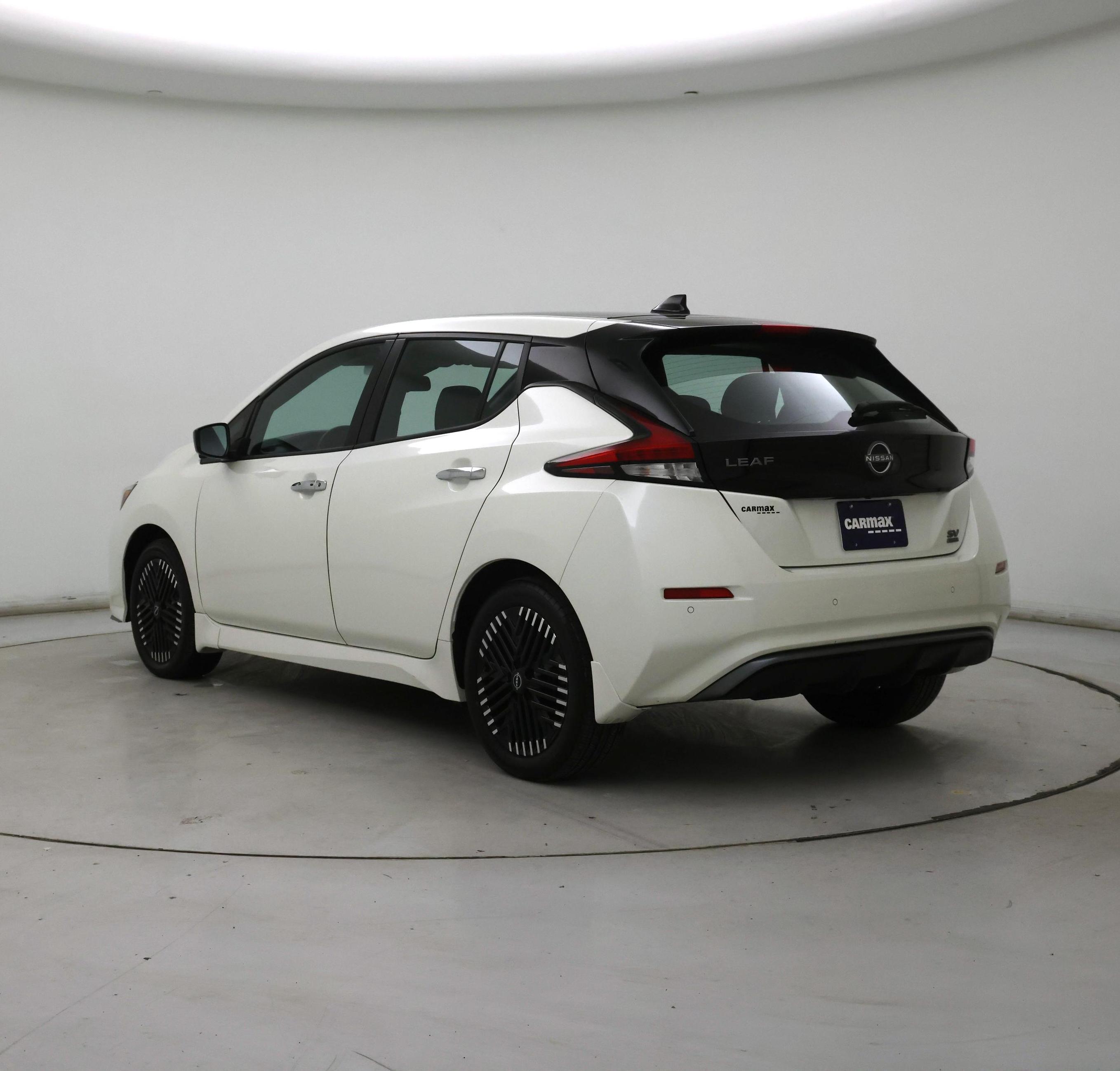 Thumbnail: 2024 Nissan Leaf - 2