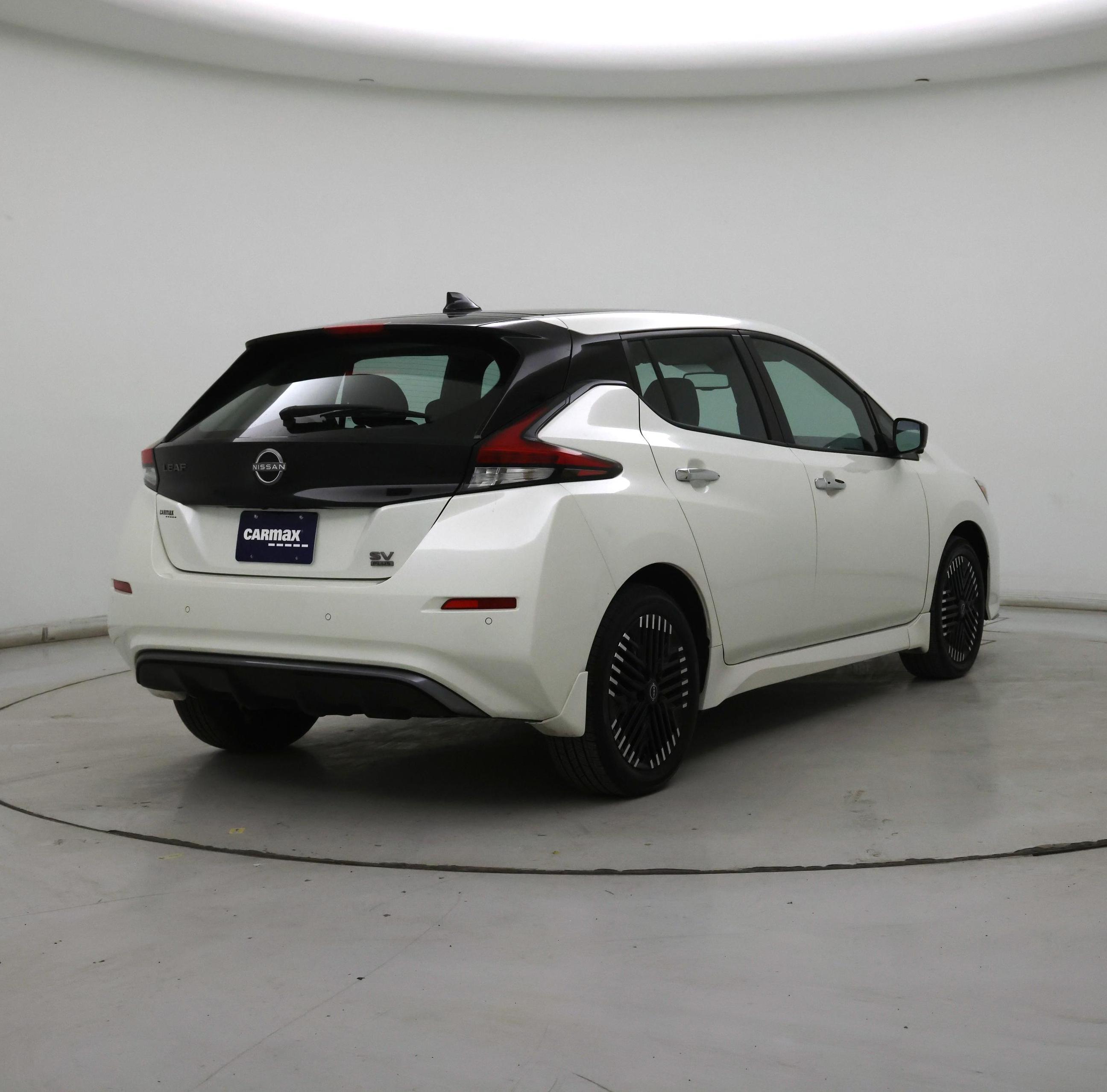 Thumbnail: 2024 Nissan Leaf - 8