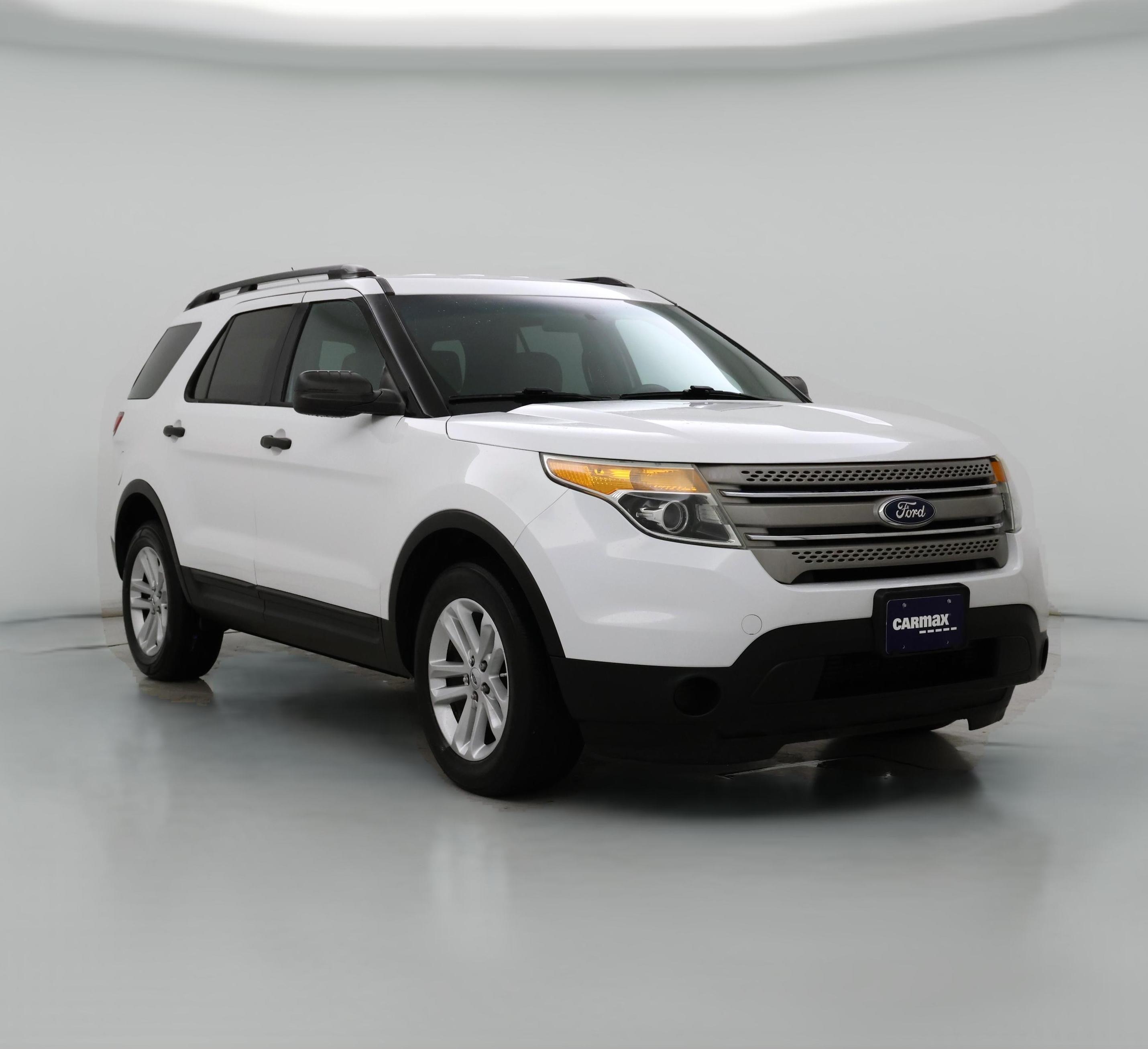 Thumbnail: 2015 Ford Explorer - 1