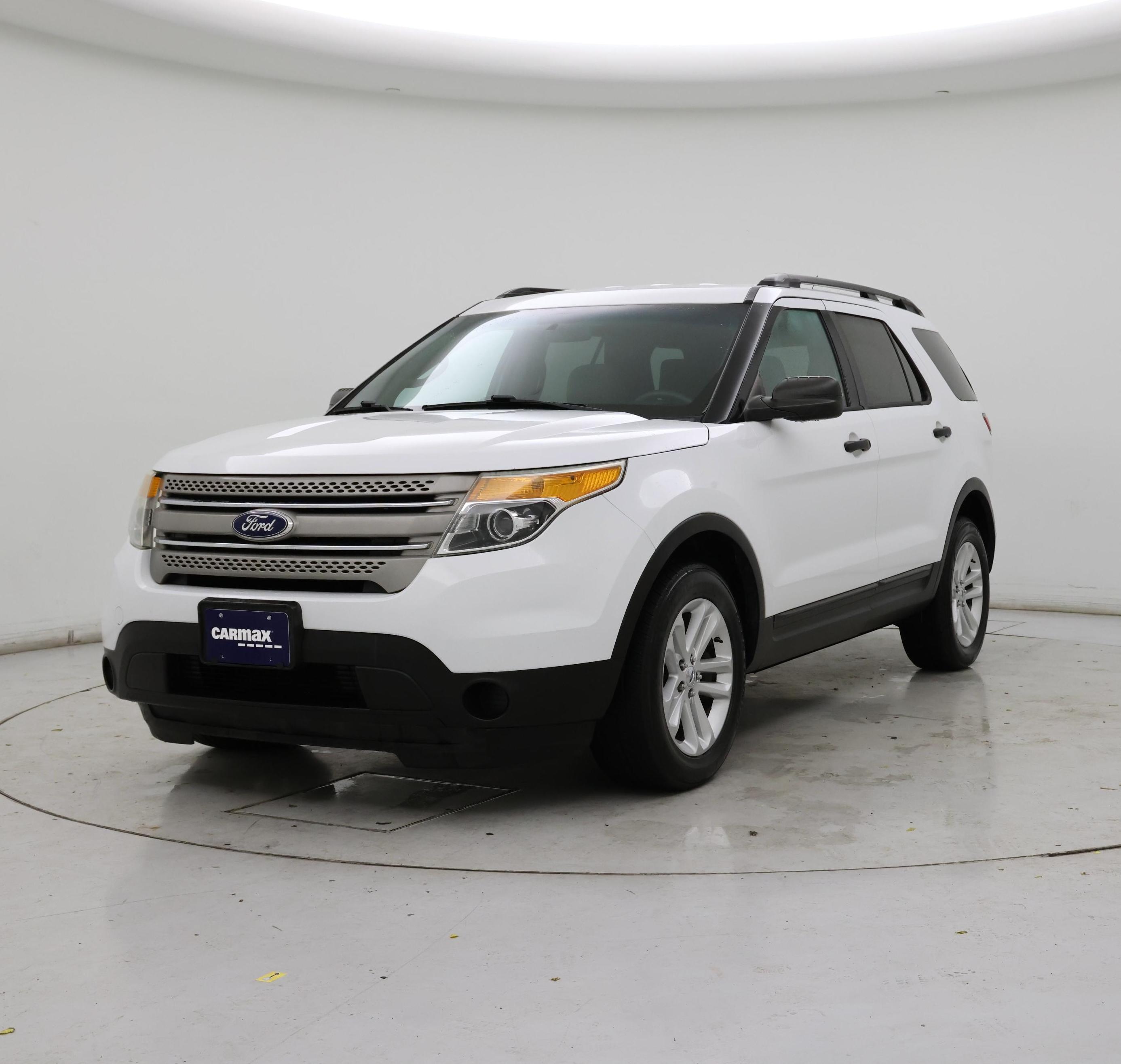 Thumbnail: 2015 Ford Explorer - 4
