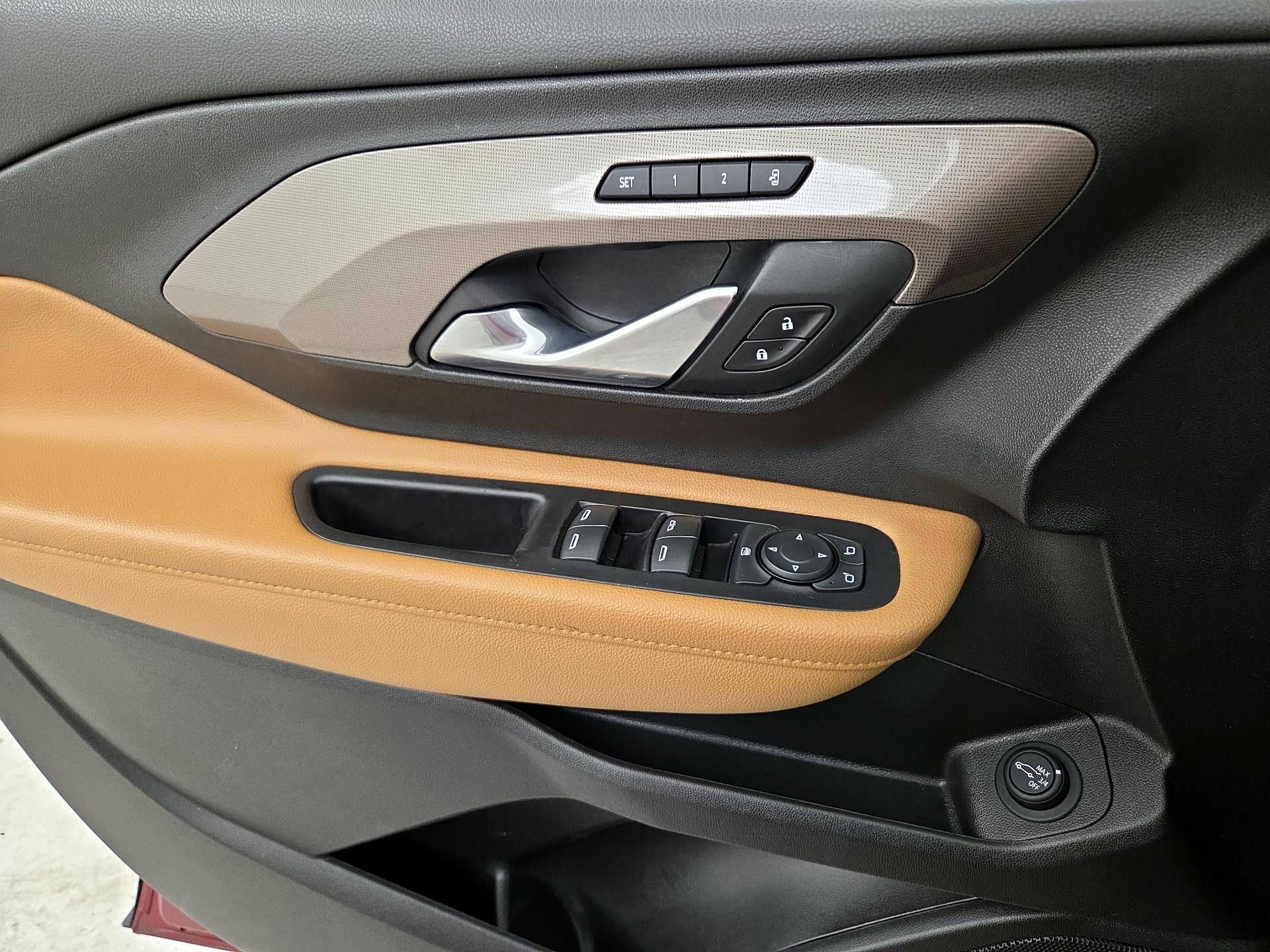 Thumbnail: 2020 GMC Terrain - 12