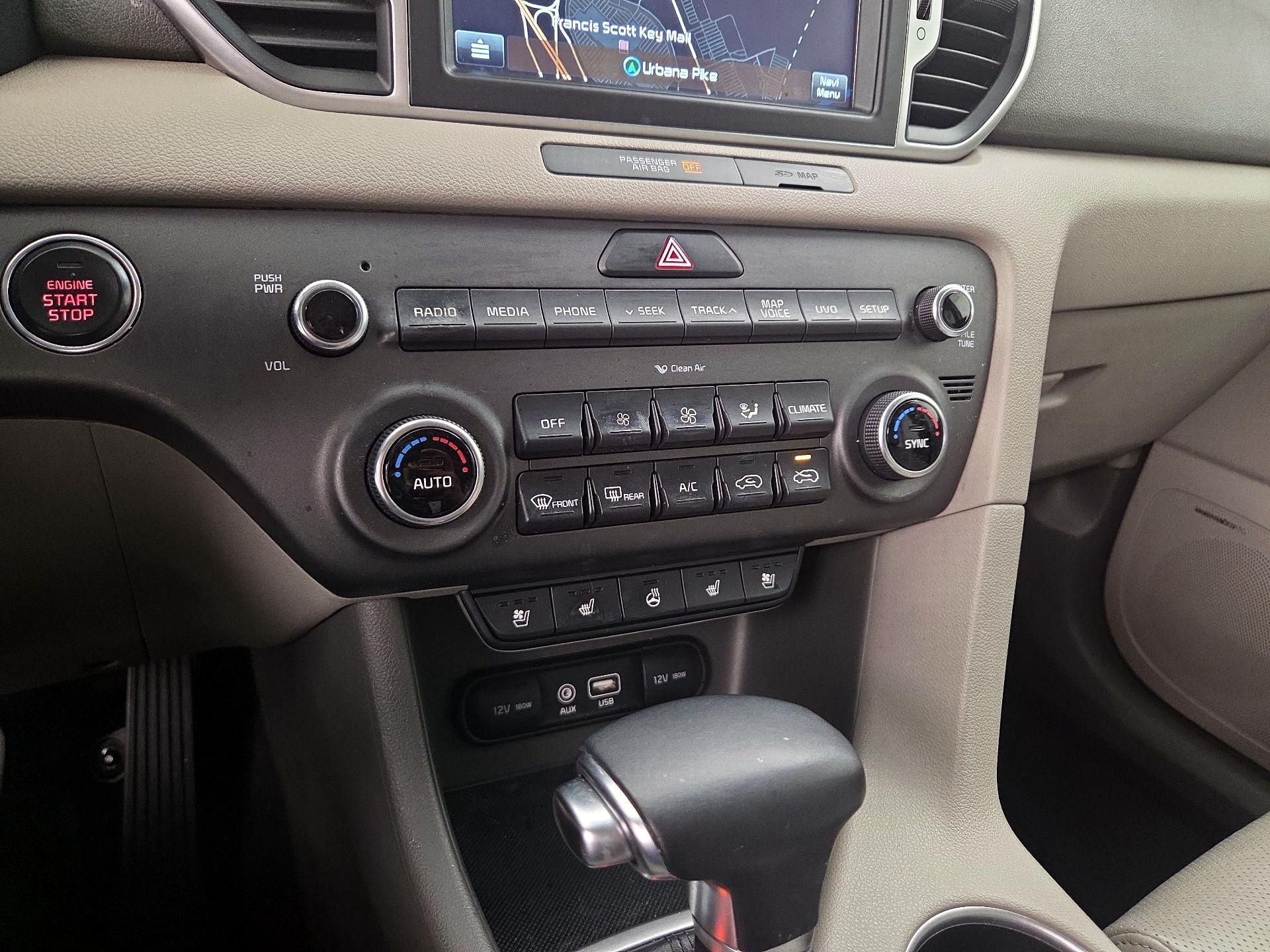 Thumbnail: 2017 Kia Sportage - 17