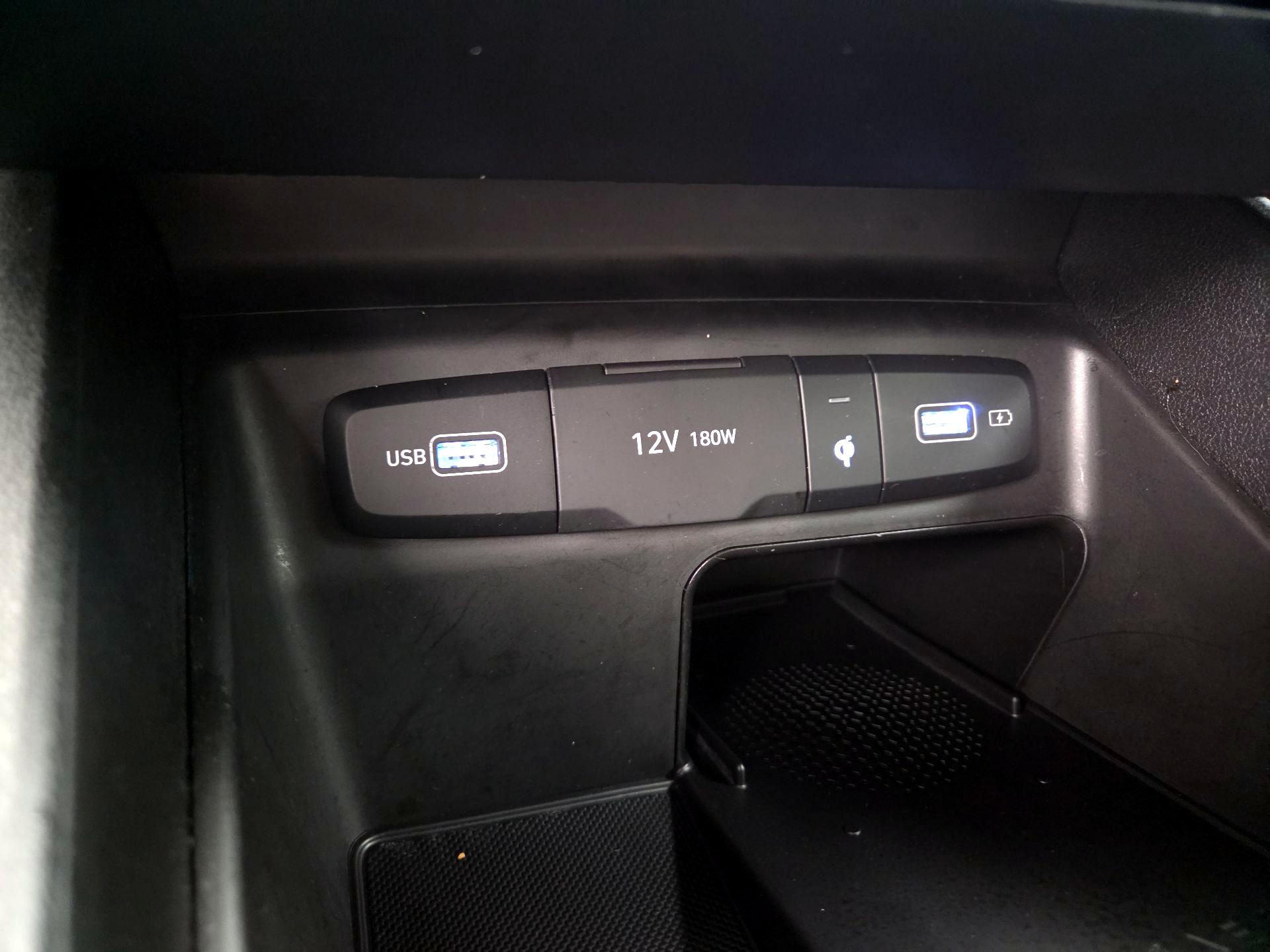 Thumbnail: 2022 Hyundai Santa Cruz - 18