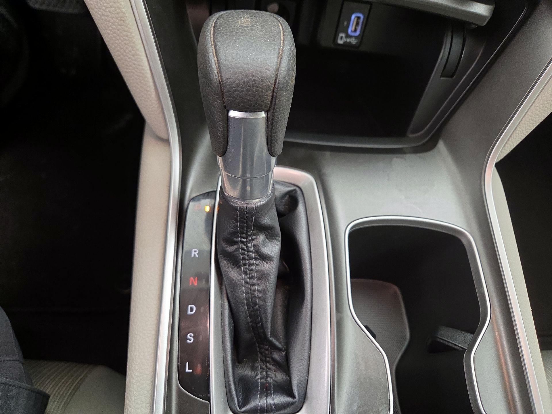 Thumbnail: 2018 Honda Accord - 17