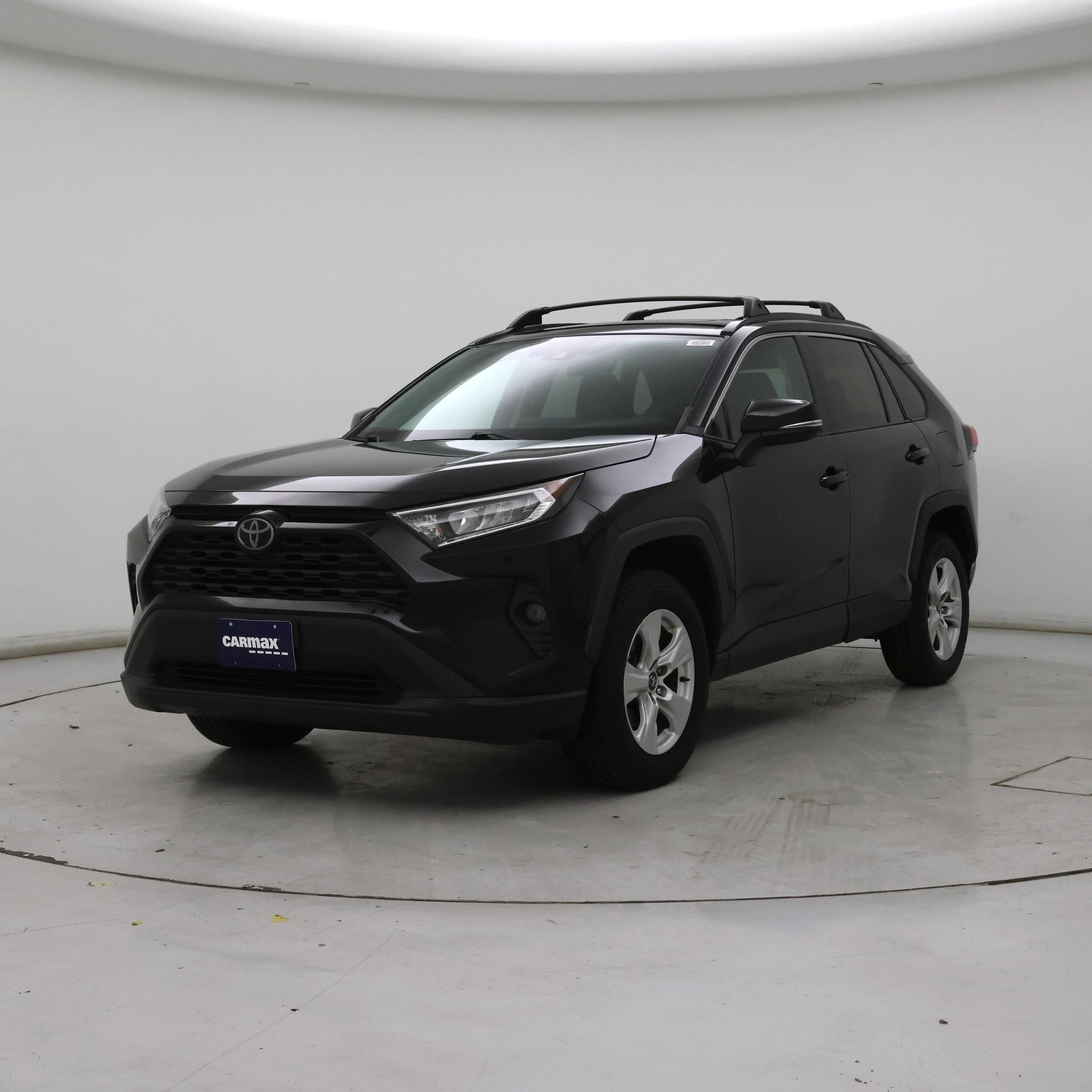 Thumbnail: 2021 Toyota RAV4 - 4