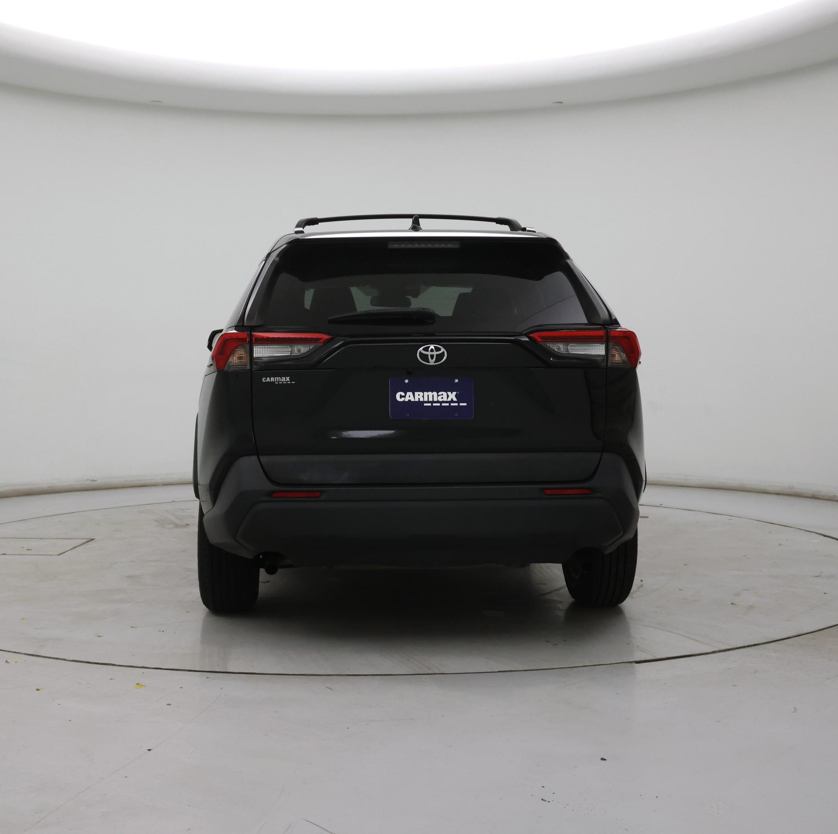 Thumbnail: 2021 Toyota RAV4 - 6